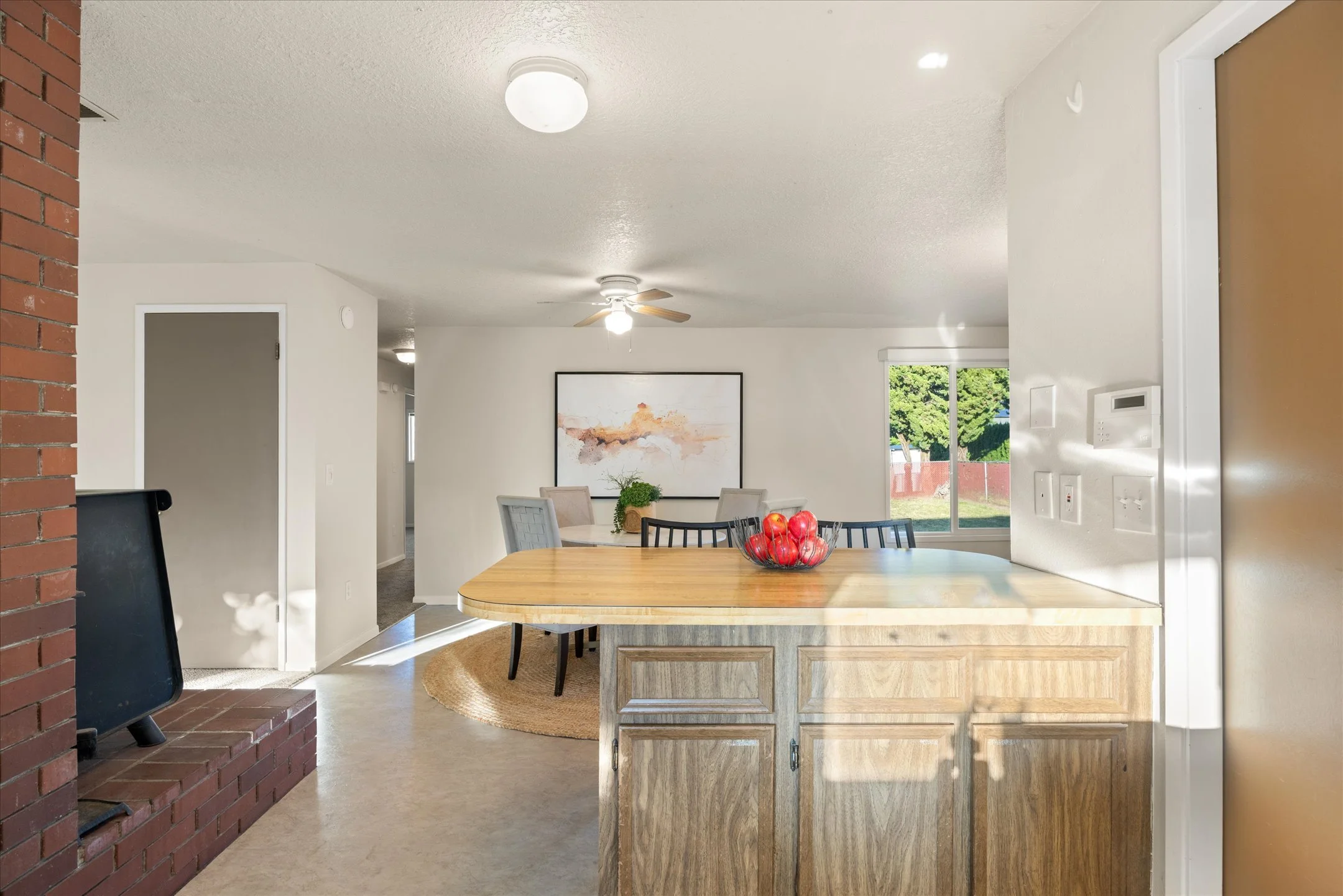 14-9972 Se 40th Ave 97222 -14.jpg