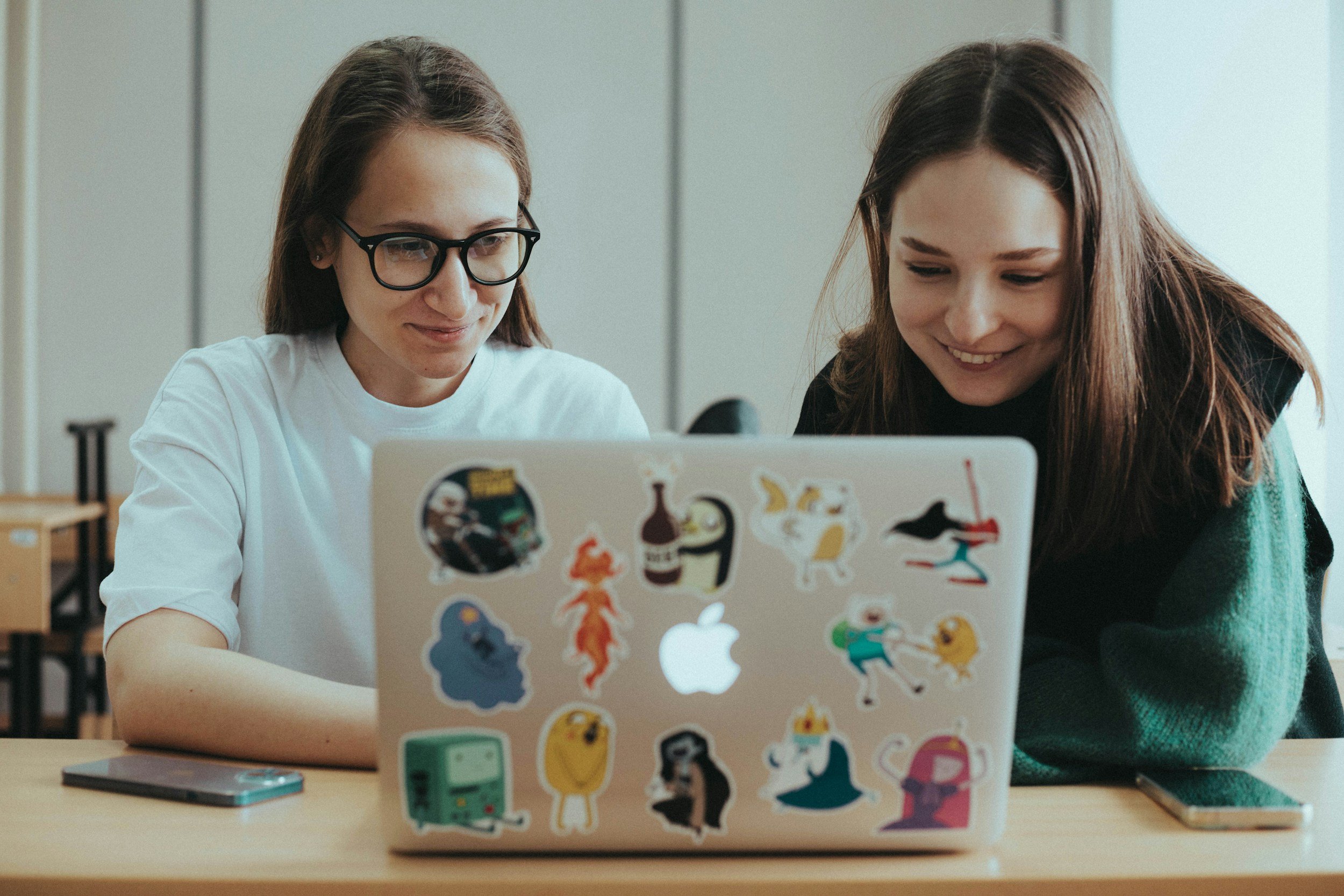 Teen And Parent Write Positive Email Together