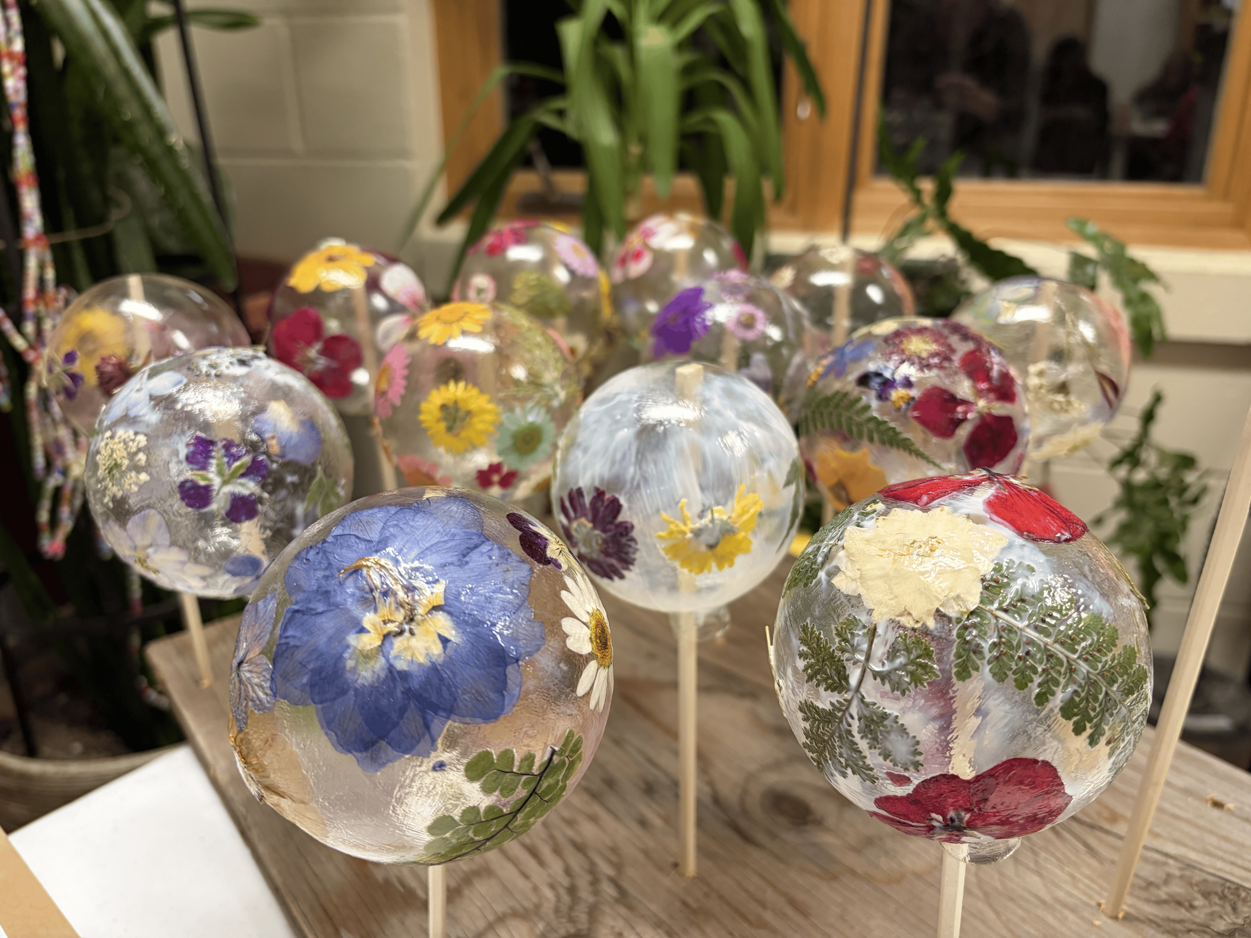 Santa’s Workshop: Floral Candle Lanterns and Holiday Ornaments