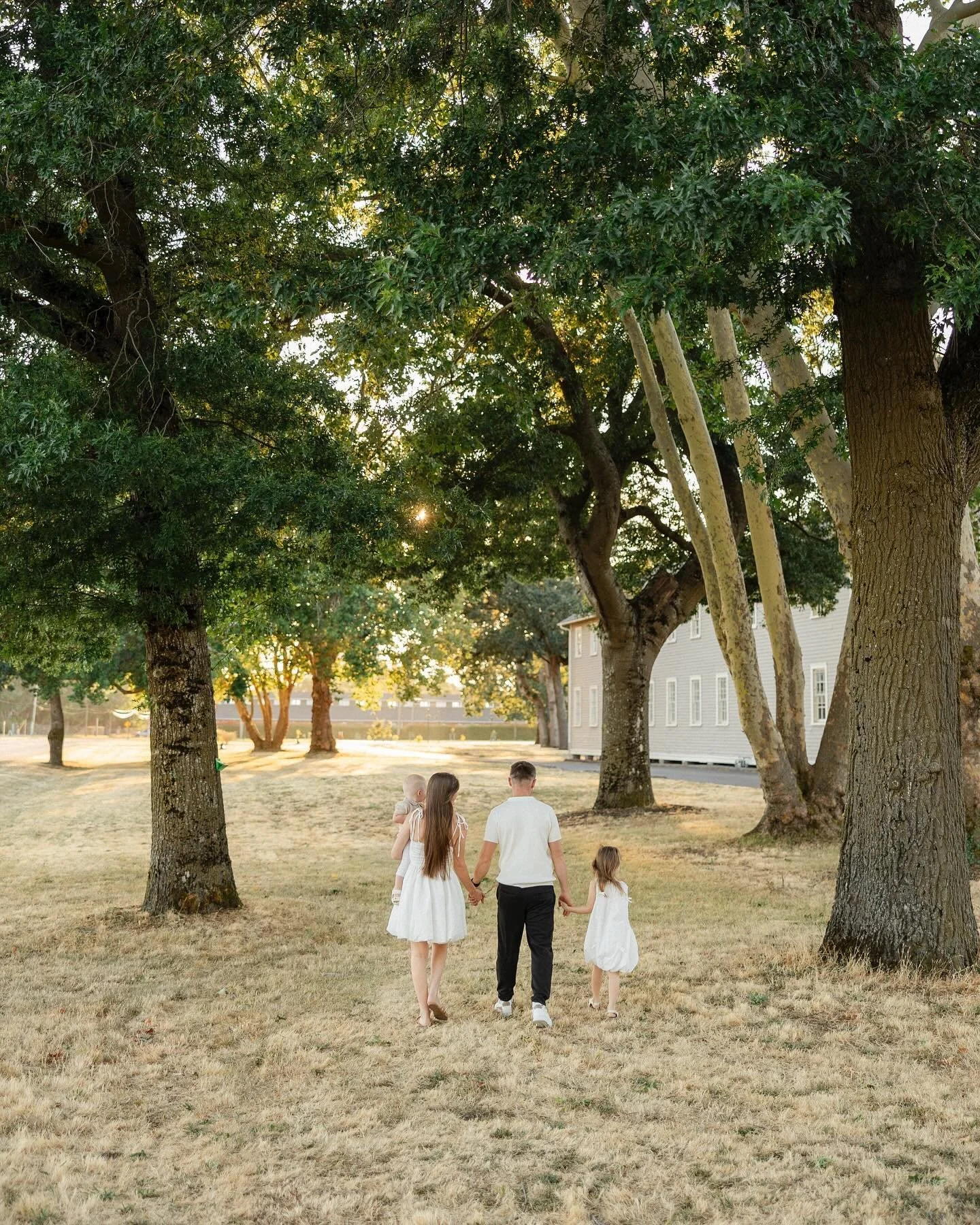 The sweetest family session tonight 🤍