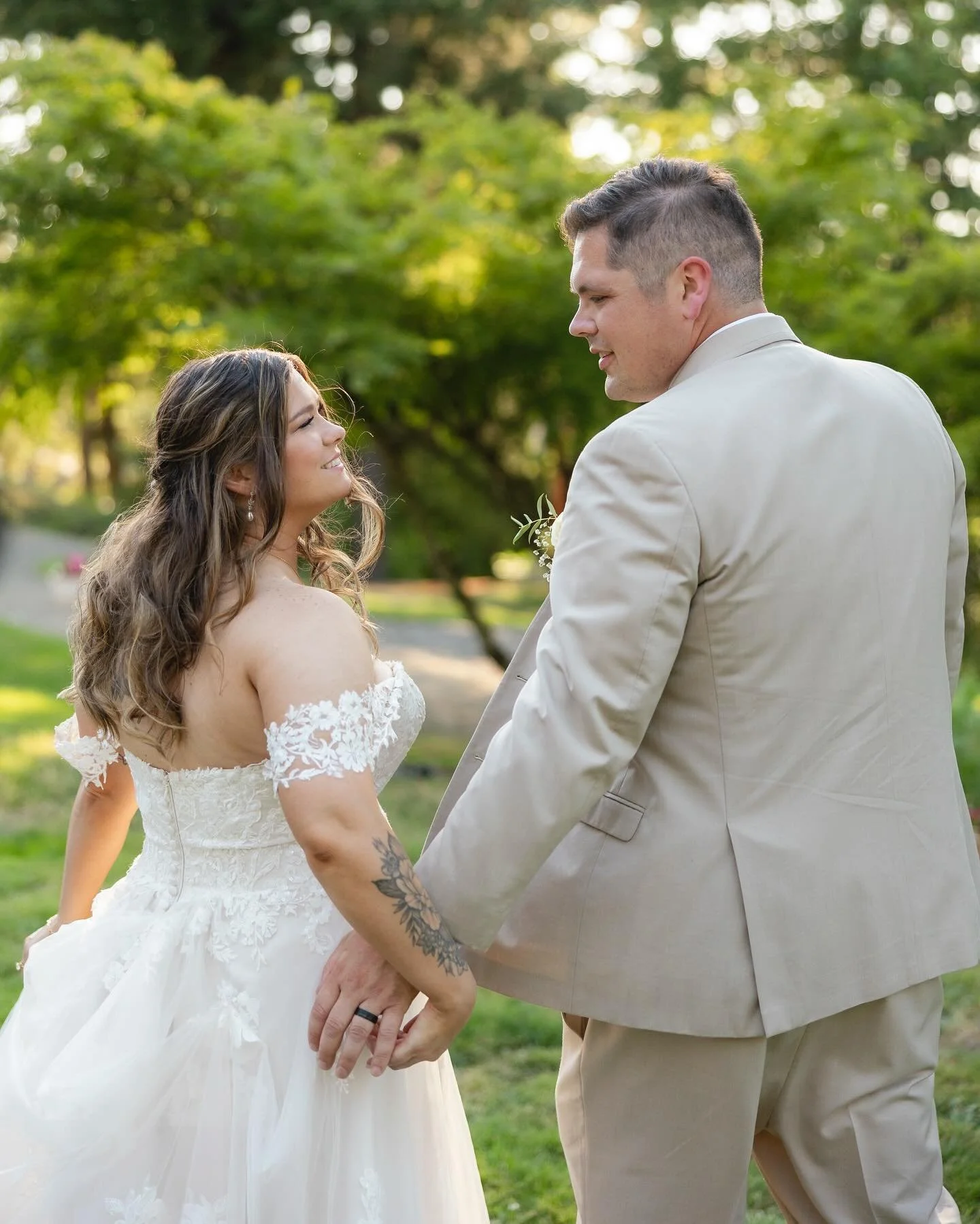 happy 1 year anniversary to this sweet couple, Jon and Taryn 🤍