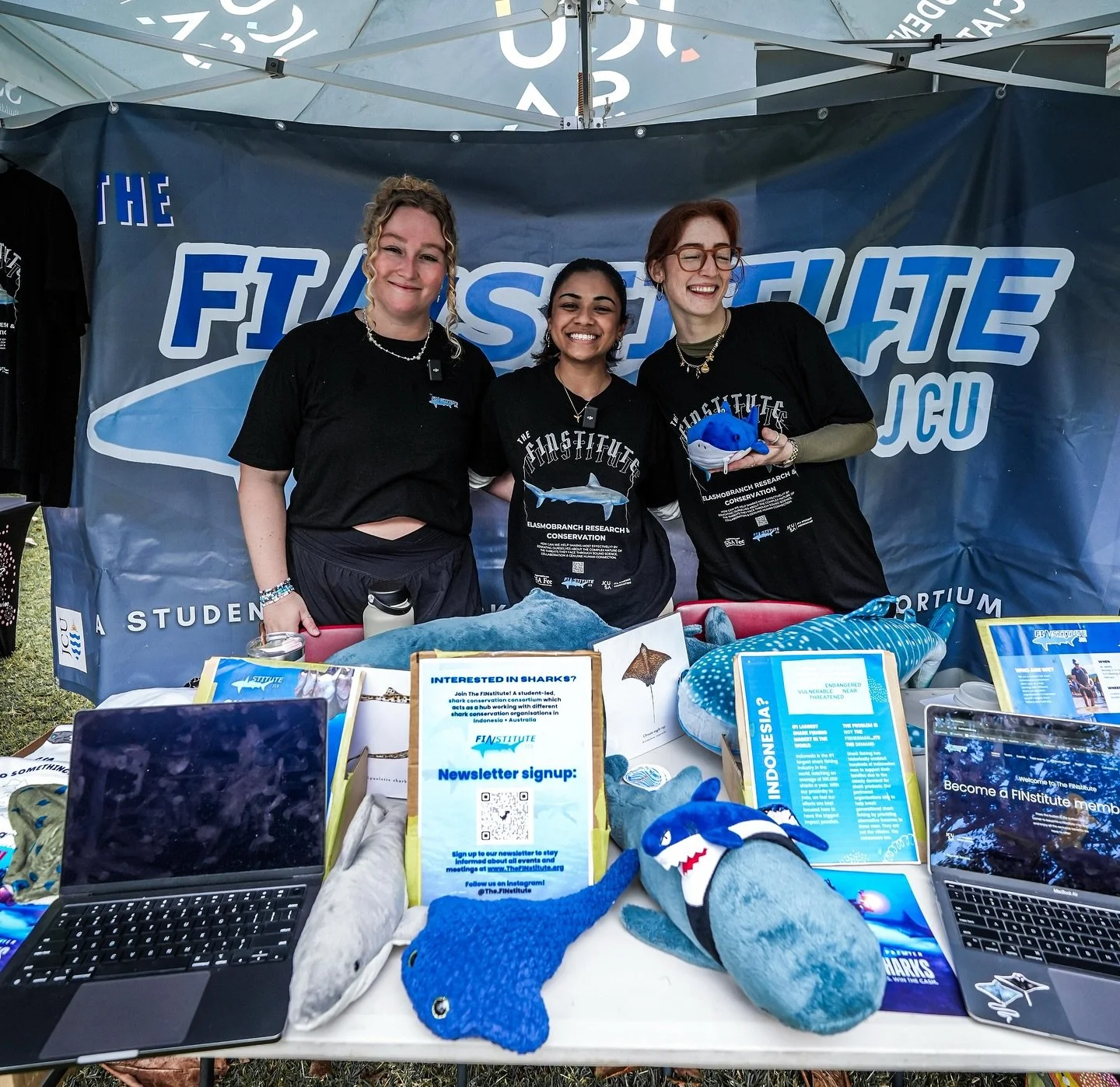 Market Day Semester 2 is in the books! 🦈 Thank you @jamescookuniversity for having us, it was great chatting with all of you! 🩵🌊

#thefinstitute #jcu #jamescookuniverstiy #marinebiology