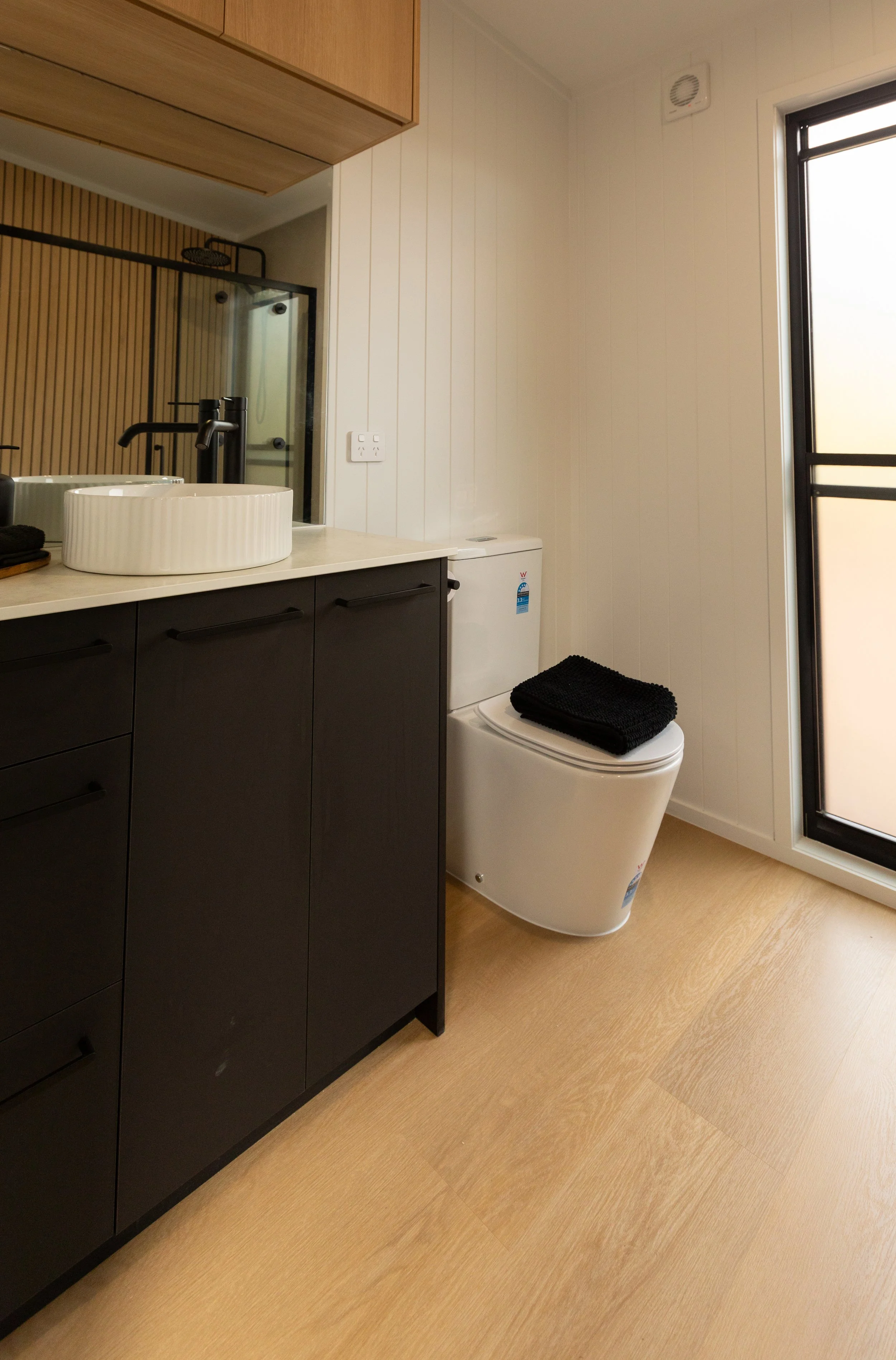 FREESTYLETINYHOMES_AIRBNB_p4-4.jpg