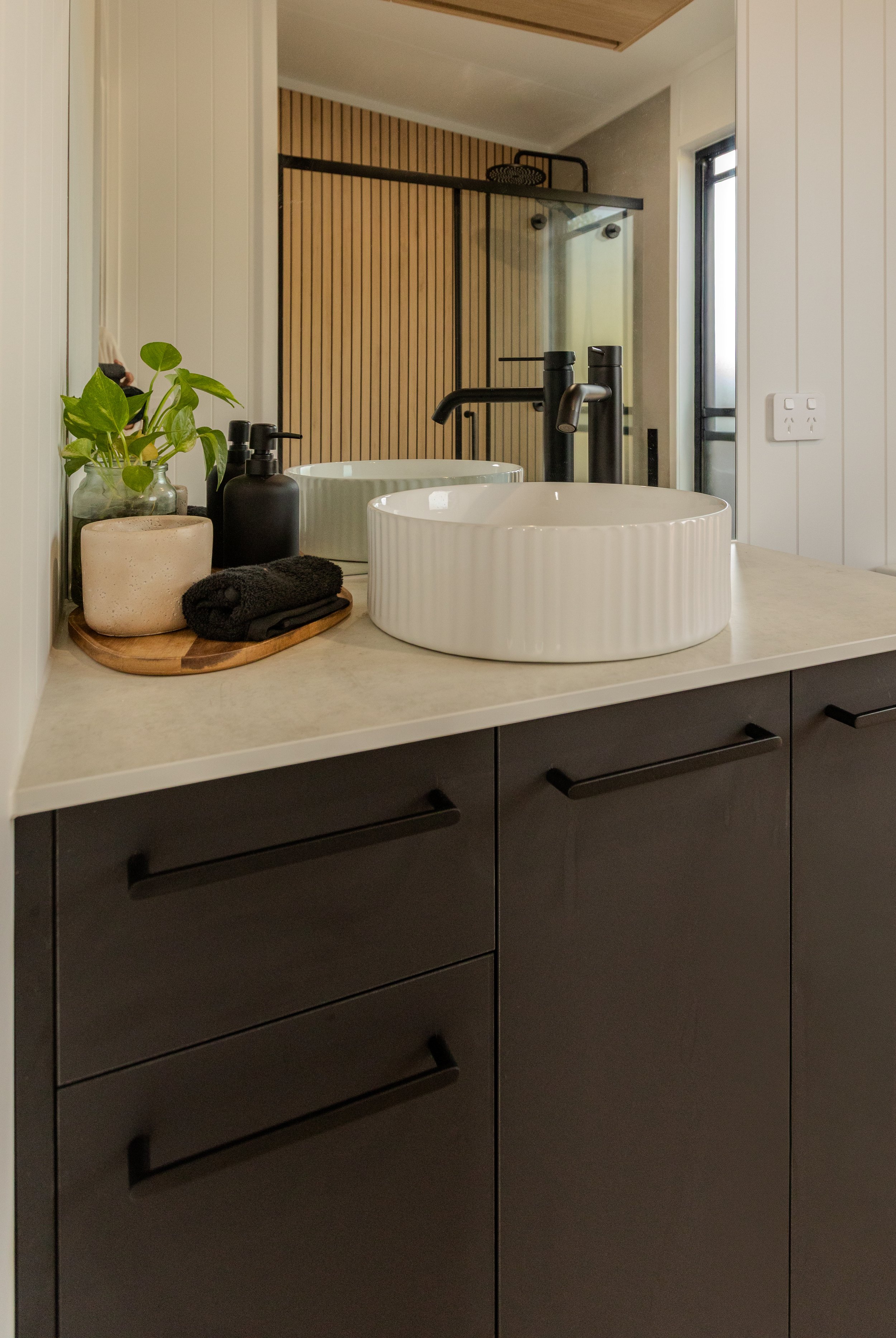 FREESTYLETINYHOMES_AIRBNB_p4-7.jpg