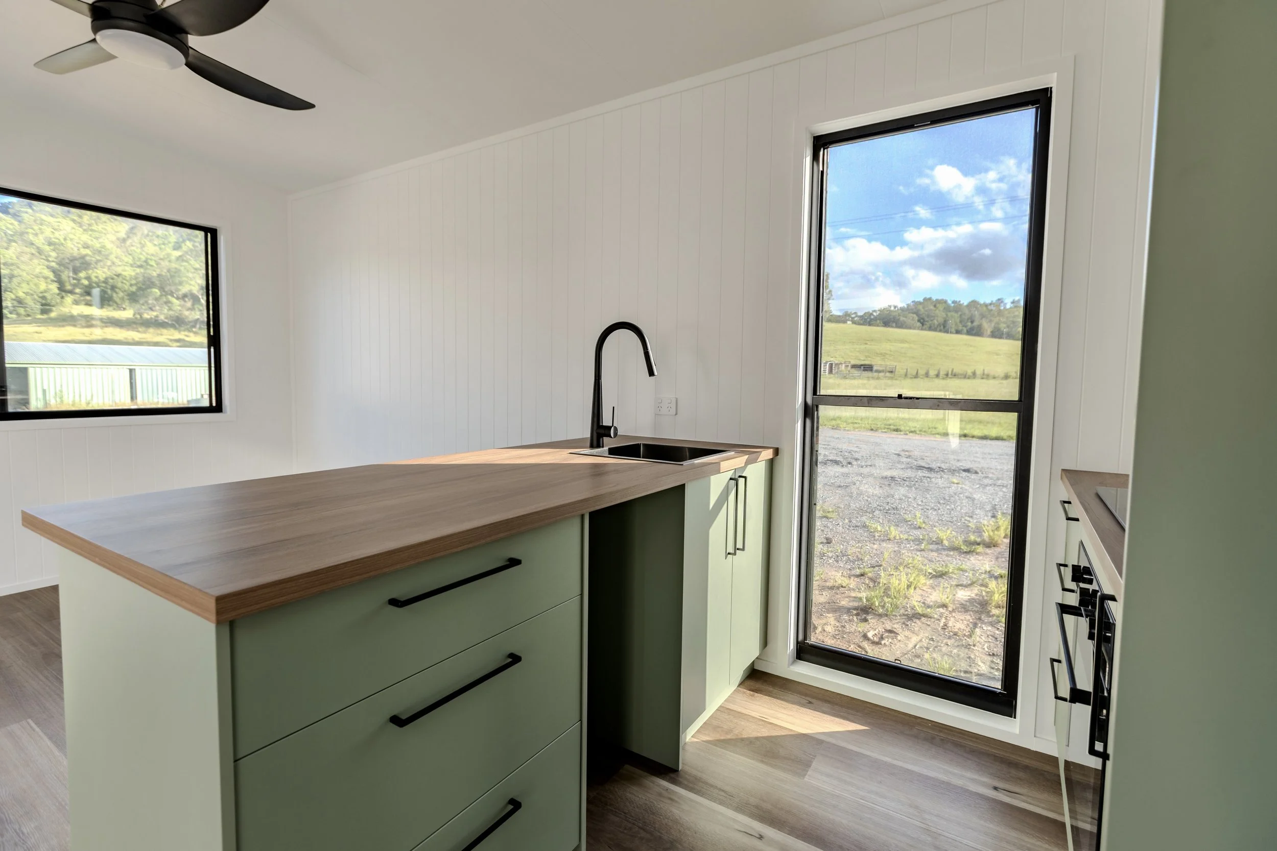 Portable house on wheels Australia