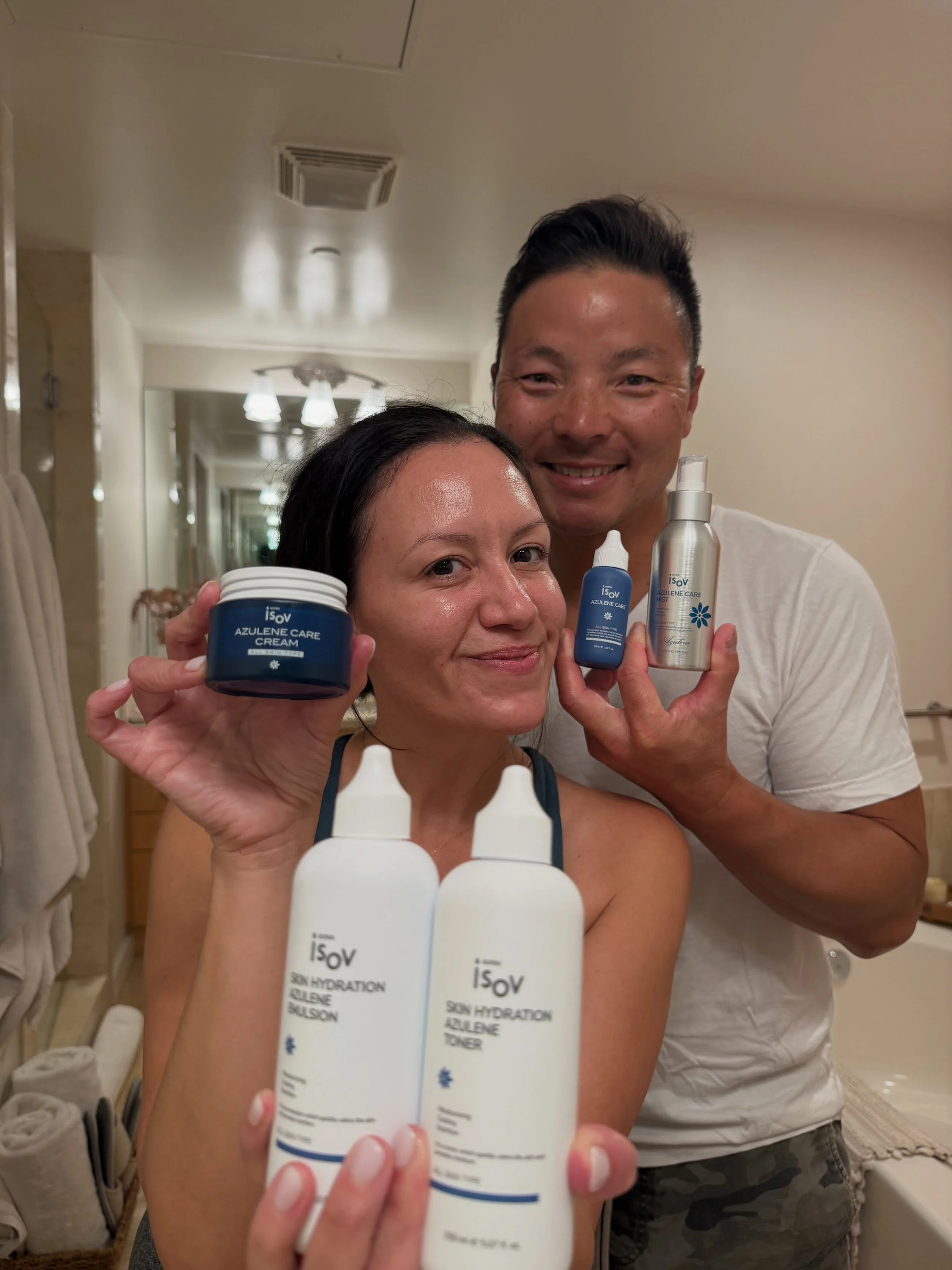 Happy June ✈️

A season with lots of travel ahead, so I wanted to share a few skincare essentials I always keep close before flying. Cabin air can be incredibly dehydrating, so I like to focus on keeping the skin hydrated, supported, and protected th