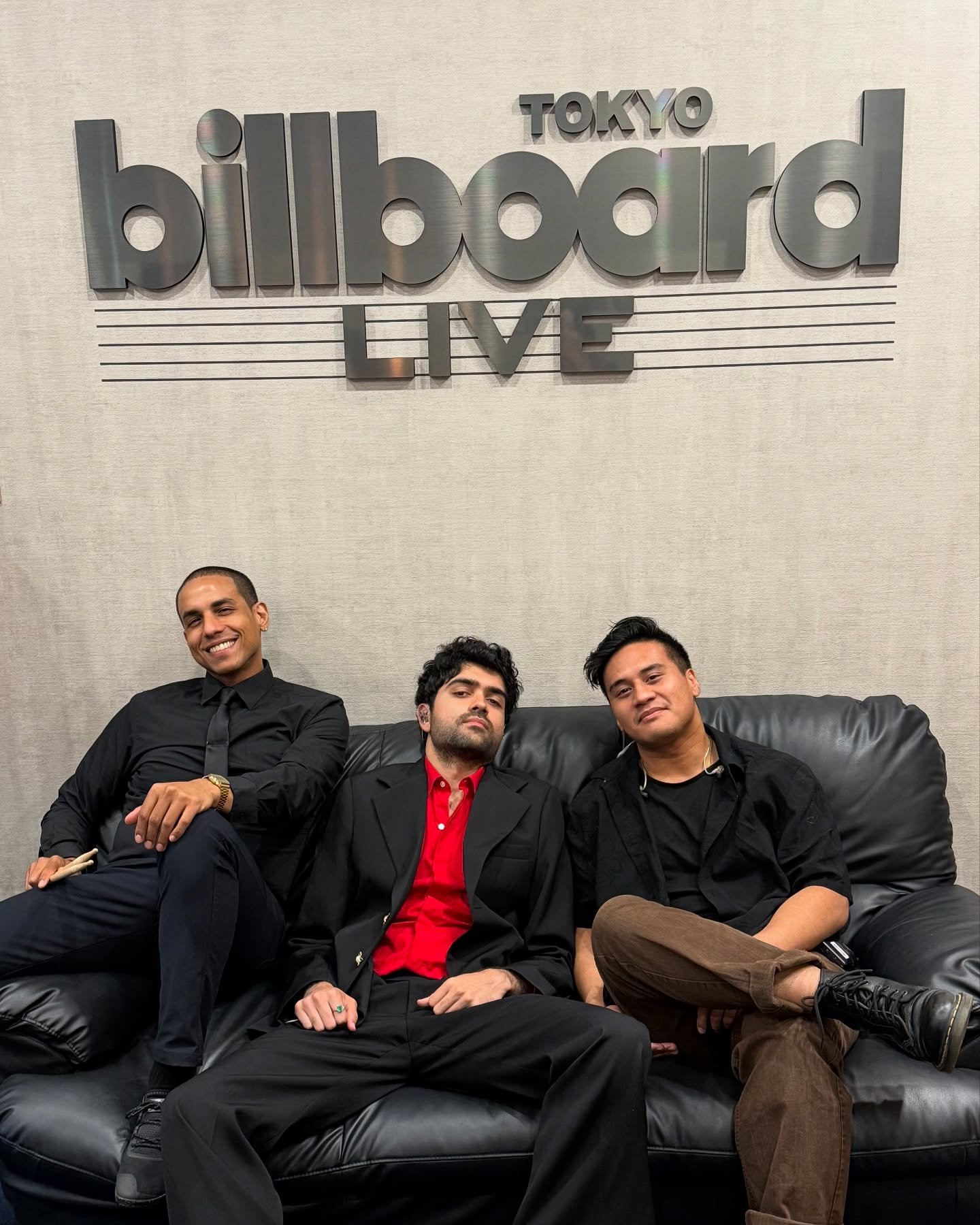Just Wow! What a year it has been thus far, capping of this incredible run of shows at @billboardlive_tokyo with @dhrvie & team. It has been so very special touring "Private Blizzard" in the U.S. ๐บ๐ธ Canada ๐จ๐ฆ Germany ๐ฉ๐ช Paris๐ซ๐ท