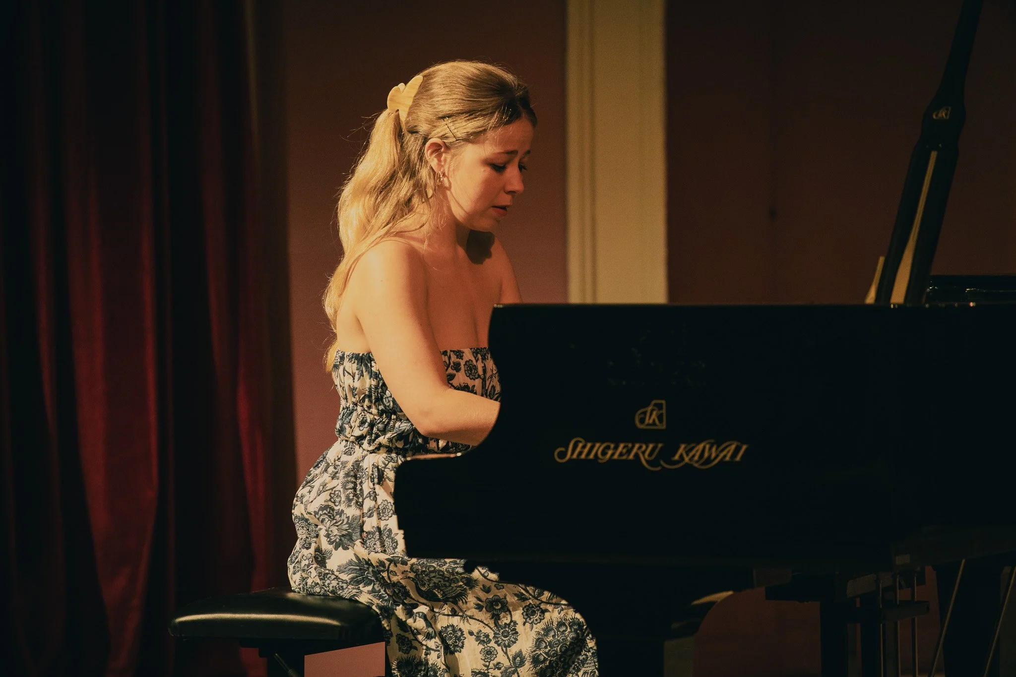 In performance at the historic Ateneo Madrid. Images by Musical Arts Madrid.