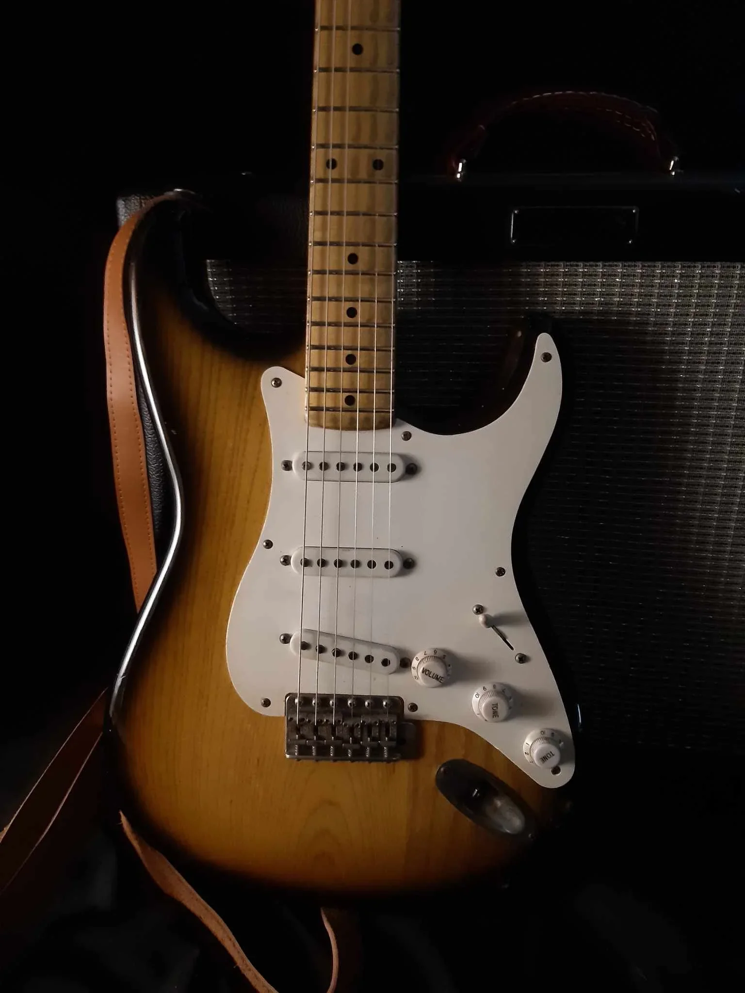 542tone02.webp