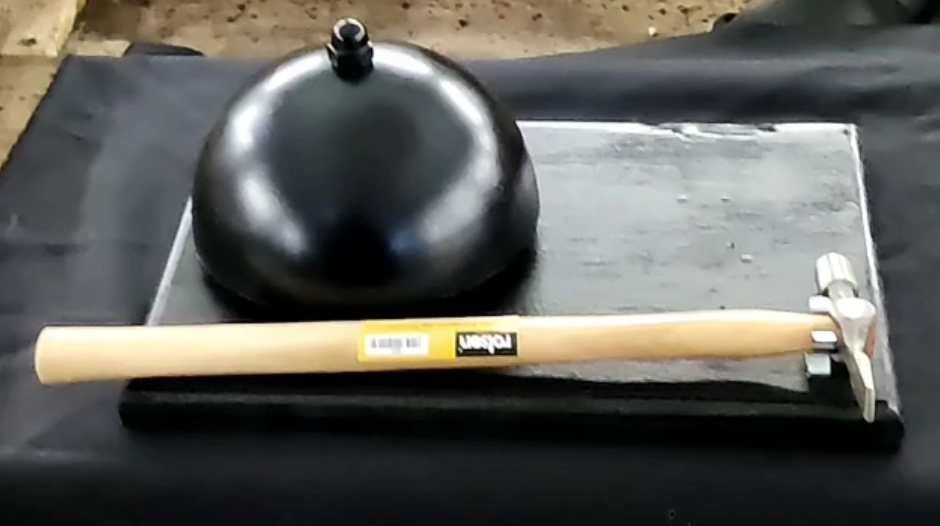 Small Ring Bell with hammer.jpg