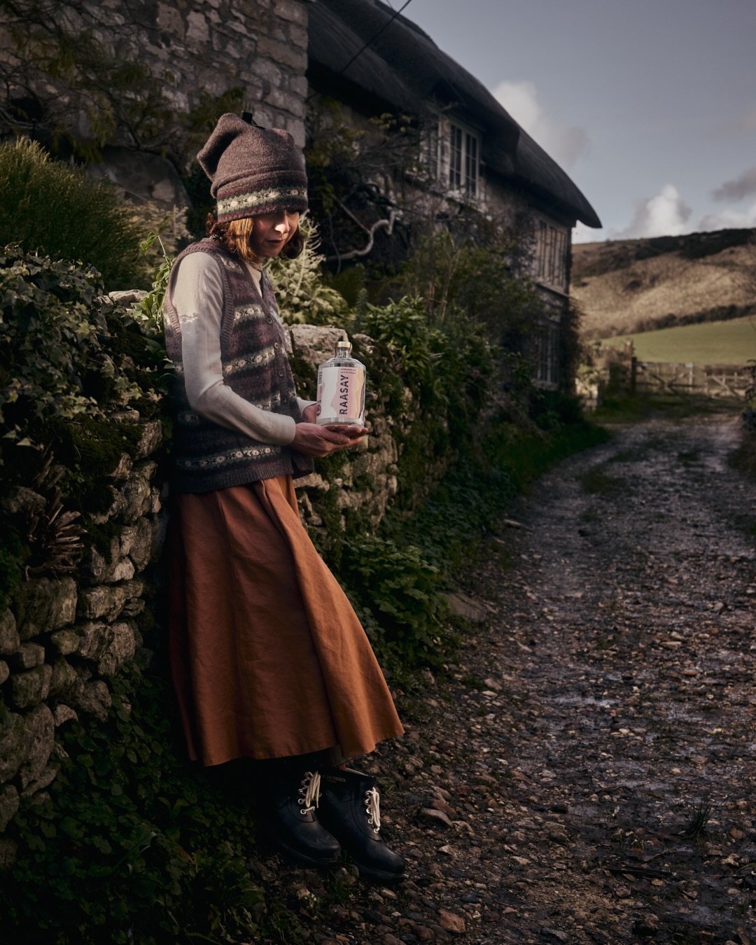 BE KIND TO YOURSELF THIS JANUARY 

In the winter months I try to be a little kinder to myself, taking a lesson from the natural world outside my windows at Shortcake Cottage. The animals grow their thicker coats and gather a little extra softness to 