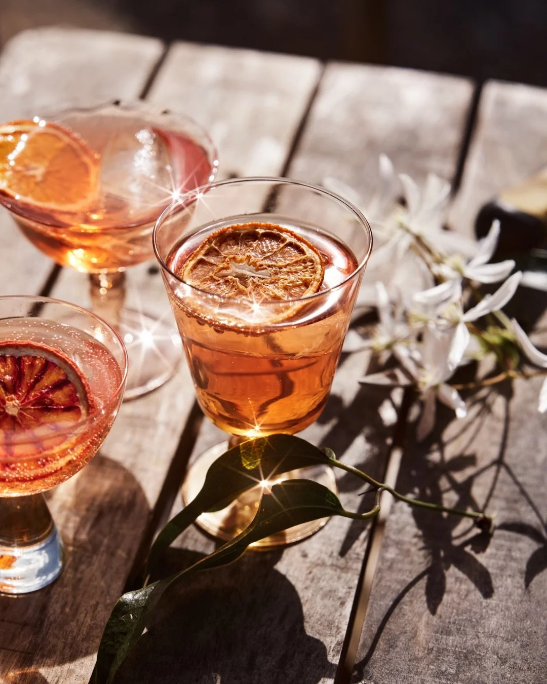 The Dorset Spritz

Recipe below ⬇️ 

There&rsquo;s something about Dorset that calls for a slower, softer kind of sparkle, one that hums with orchard fruit and sea air rather than city lights. This Dorset Spritz is my countryside take on the classic 