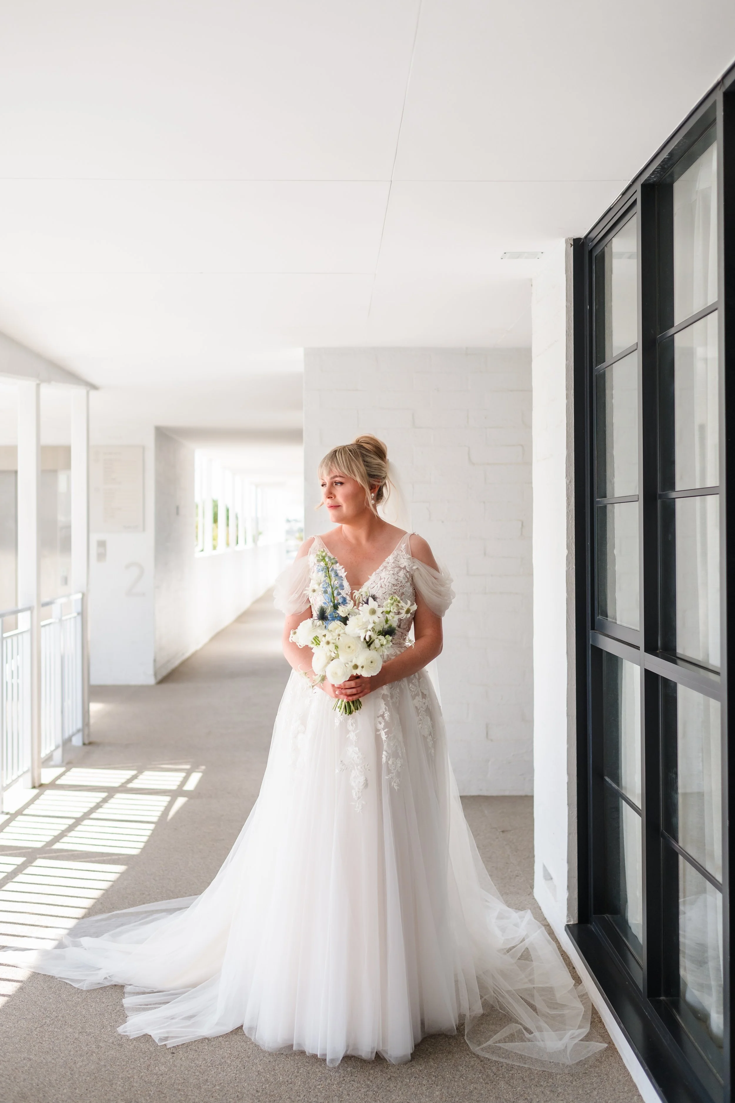 Beautiful modern bridal portrait at the Tradewinds Hotel, East Fremantle.