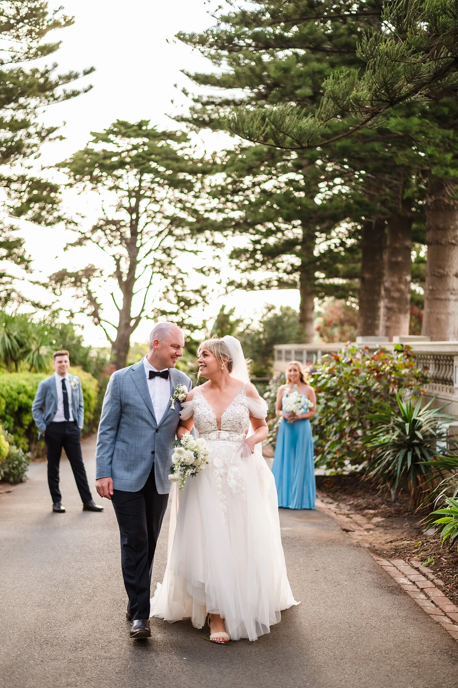 Cottesloe Civic Centre relaxed wedding  photography
