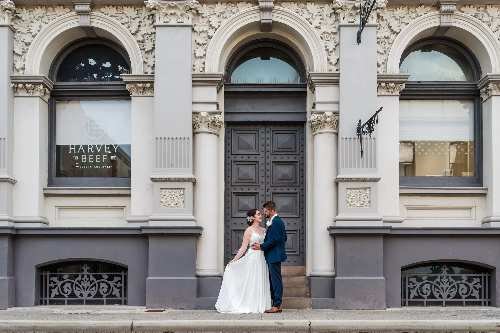 Wedding photo in the historic West End of Fremantle
