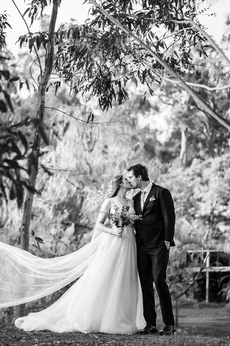 Classic romantic wedding portrait at Millbrook Winery, Jarrahdale near Perth.