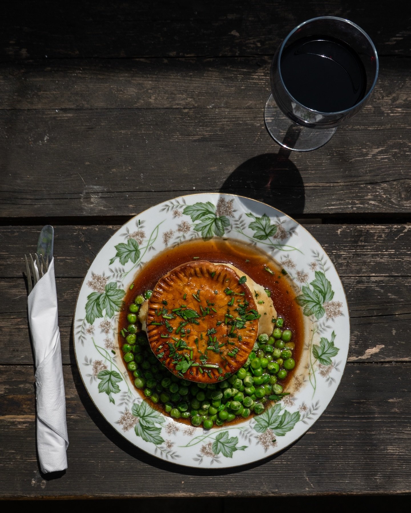 🥧 STATION DEAL OF THE MONTH 🥧

Starting this Monday, join us for a proper hearty lunch with our Minced Beef &amp; Onion Pie, slow-cooked and full of rich, comforting flavour, followed by a delicious dessert to finish.

Available Monday to Friday at