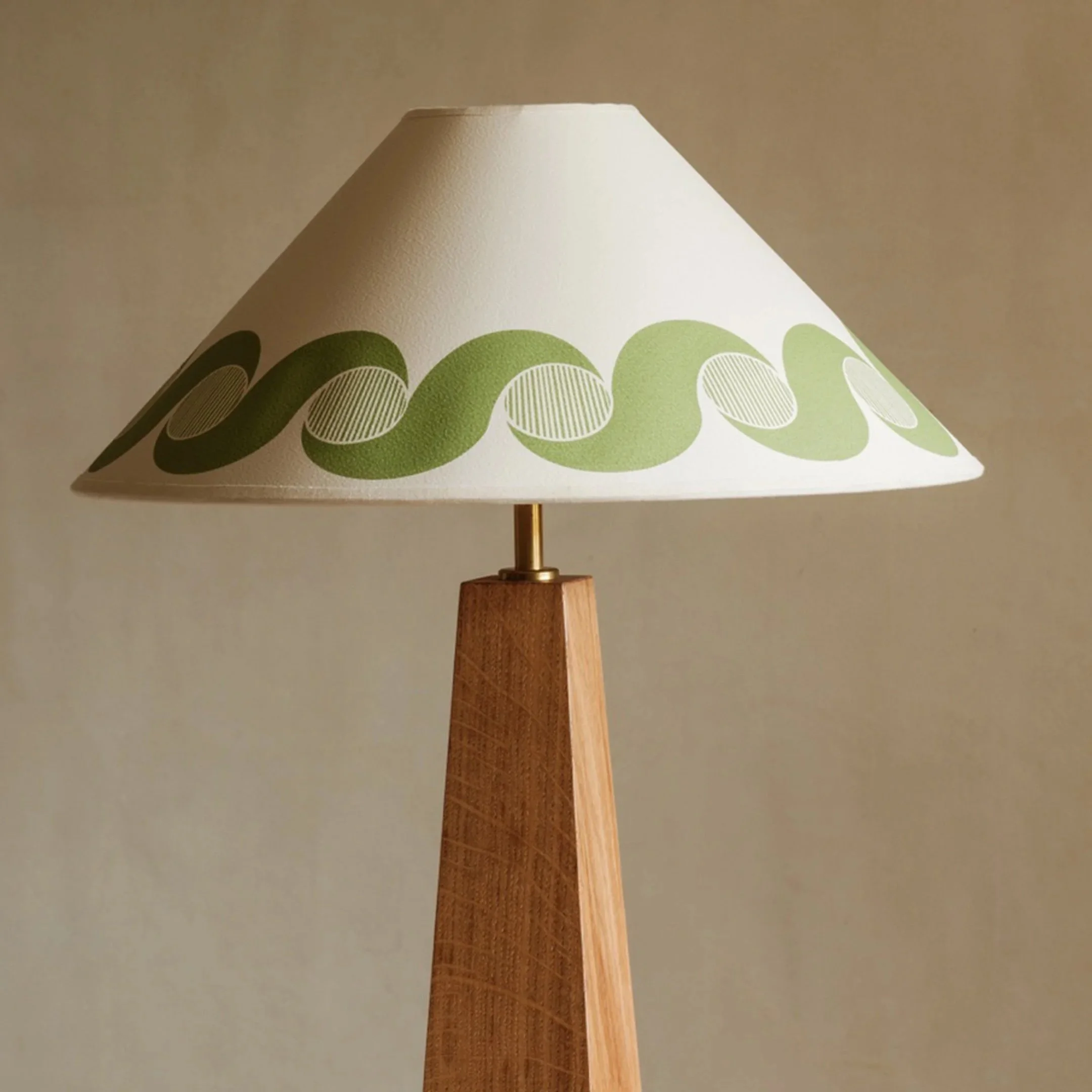 Carousel-x-Jessie-de-Salis_Infinity_green_Product-Shot_Credit-Dave-Watts_web.jpg