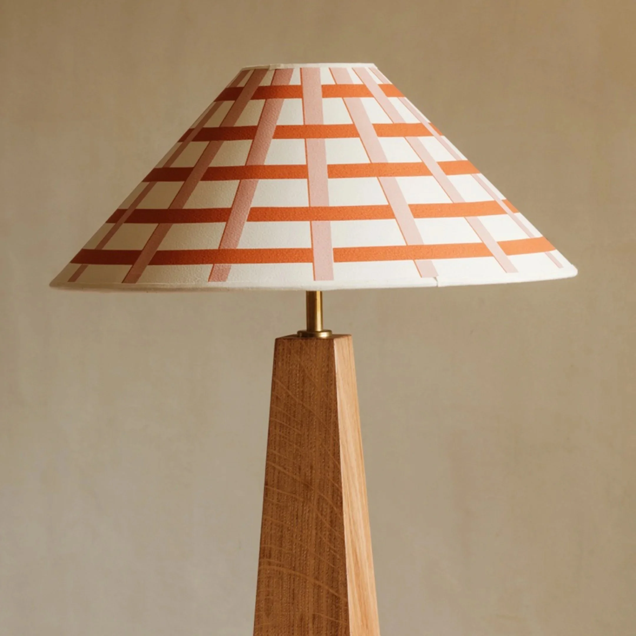 Carousel-x-Jessie-de-Salis_Weave-Terracotta-Pink_Product-Shot_Credit-Dave-Watts_web.jpg