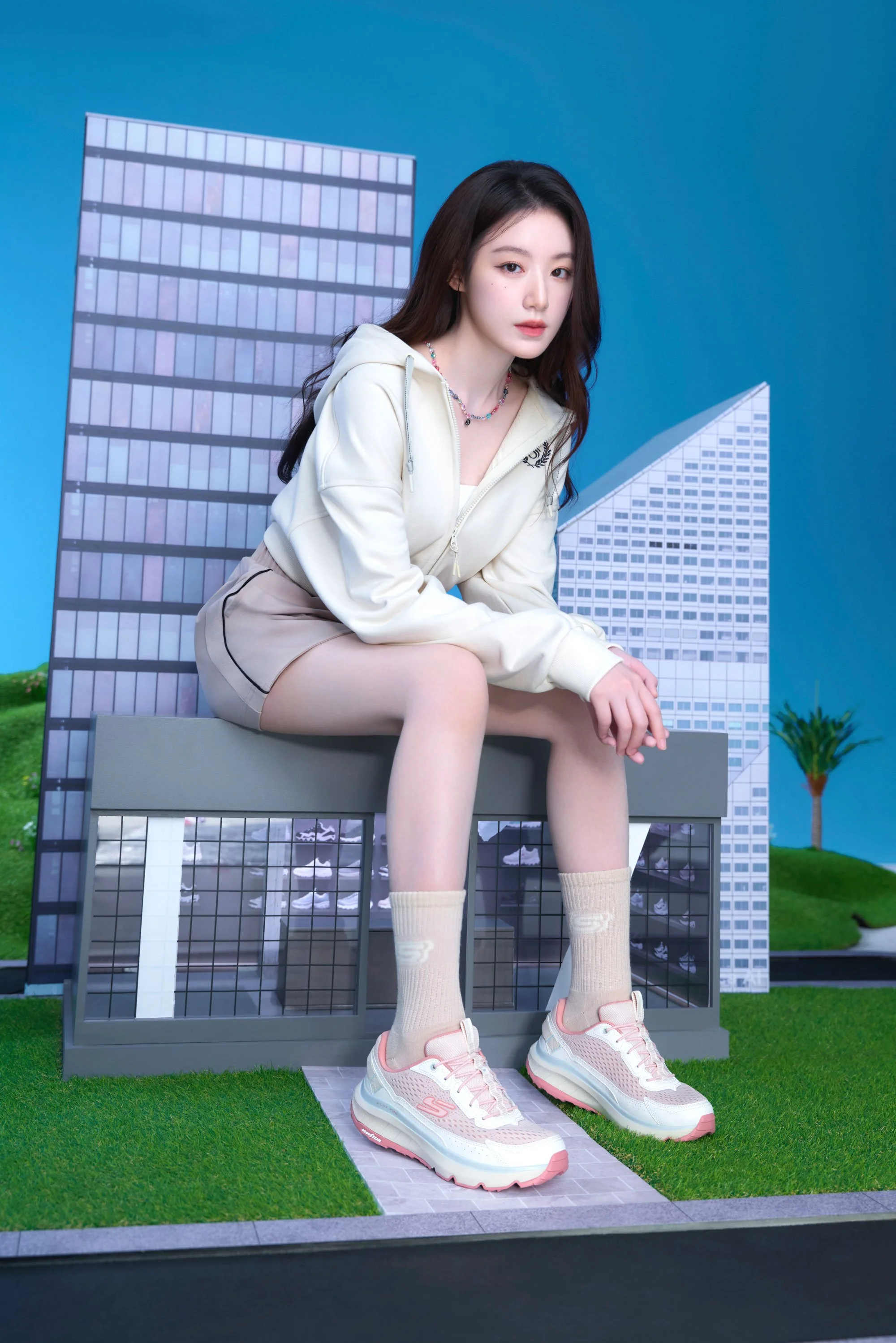skechers9836.jpg