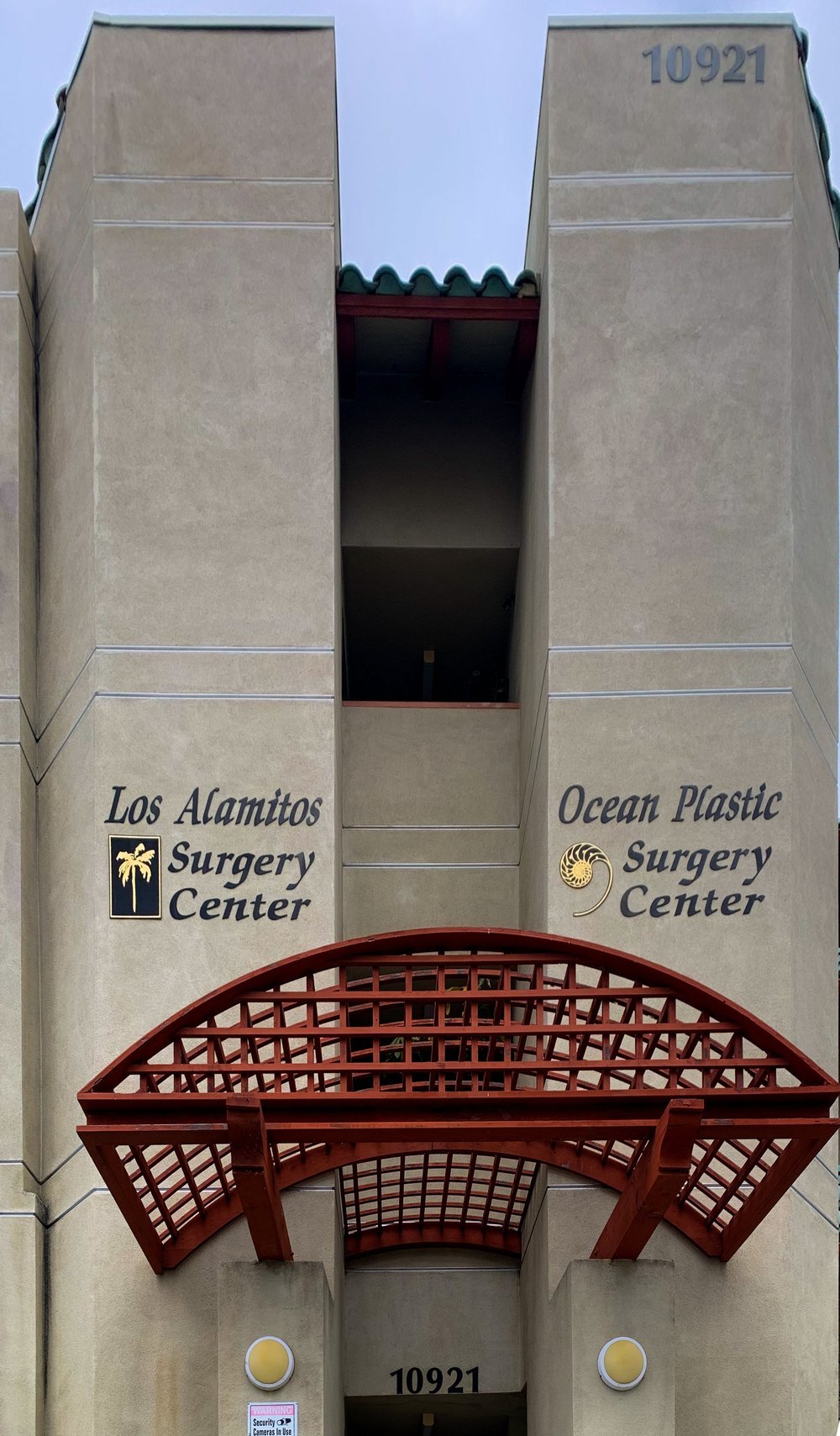 Los Alamitos Orthopaedic Medical & Surgical Group Gallery — Orange Ivy Retina