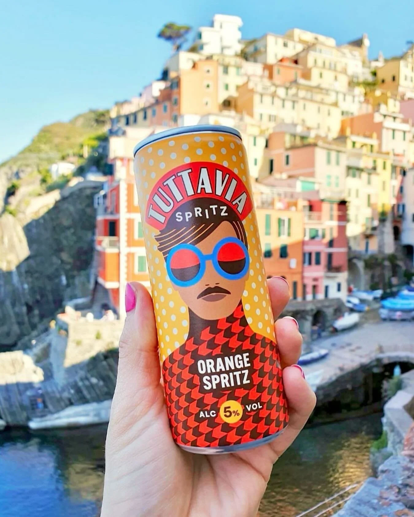 If sunshine were a flavour &hellip;. 🧡🍊 #OrangeSpritz

Amazing haul for @tuttaviaspritz and @boutinotwines from #ICWA25 🔥🔥🔥🔥🔥

#SweetVibes #TuttaviaSpritz #Spritz #CannedSpritz #Italy #London #CannedWine #Moscato #Orange