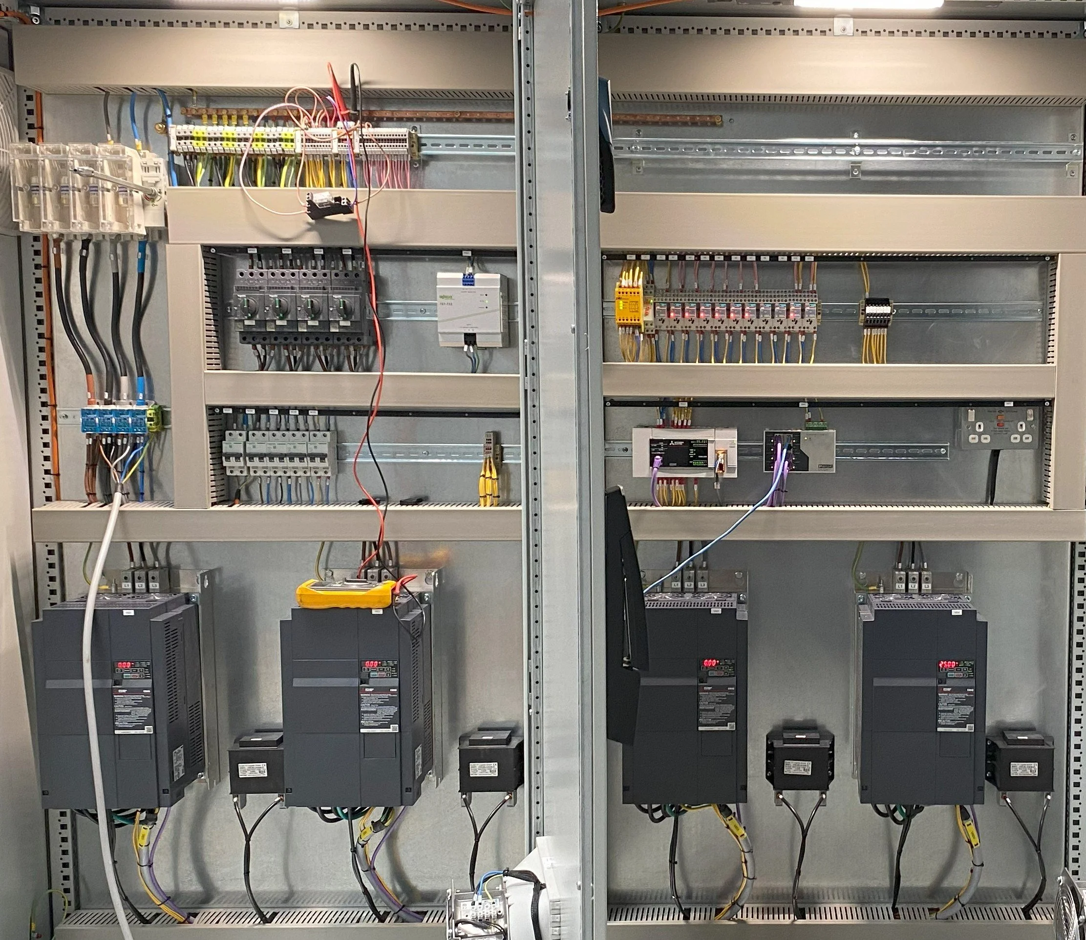 luxury hotel brand water pressure monitoring