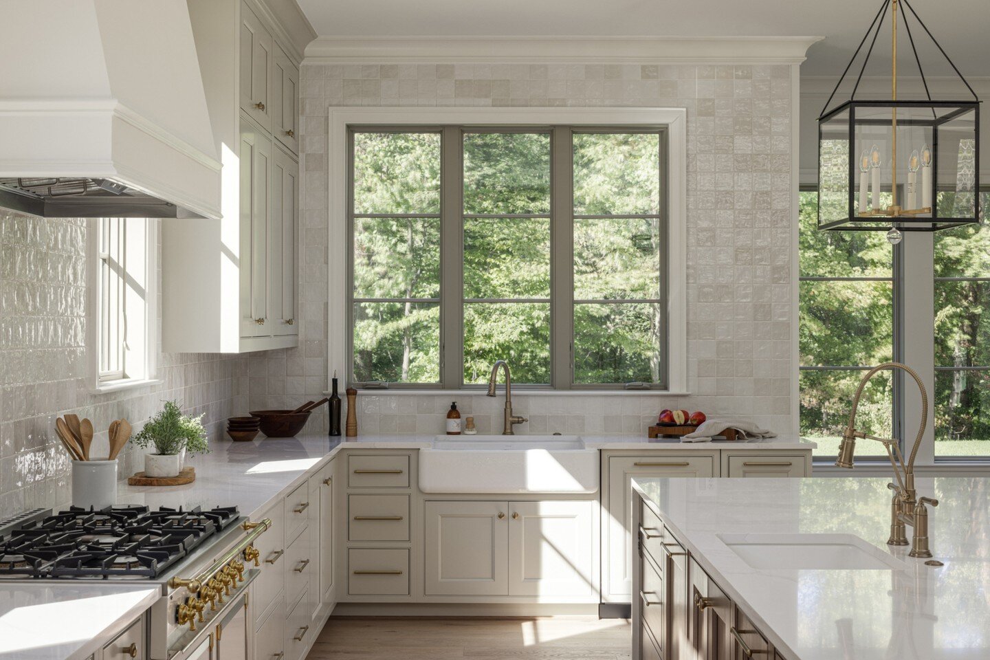Transform your kitchen into a timeless masterpiece!  With large windows, soft natural light floods the space and creates a beautiful view that will inspire you every day.  And one of our favorite features for a classic and elegant look is a French ra