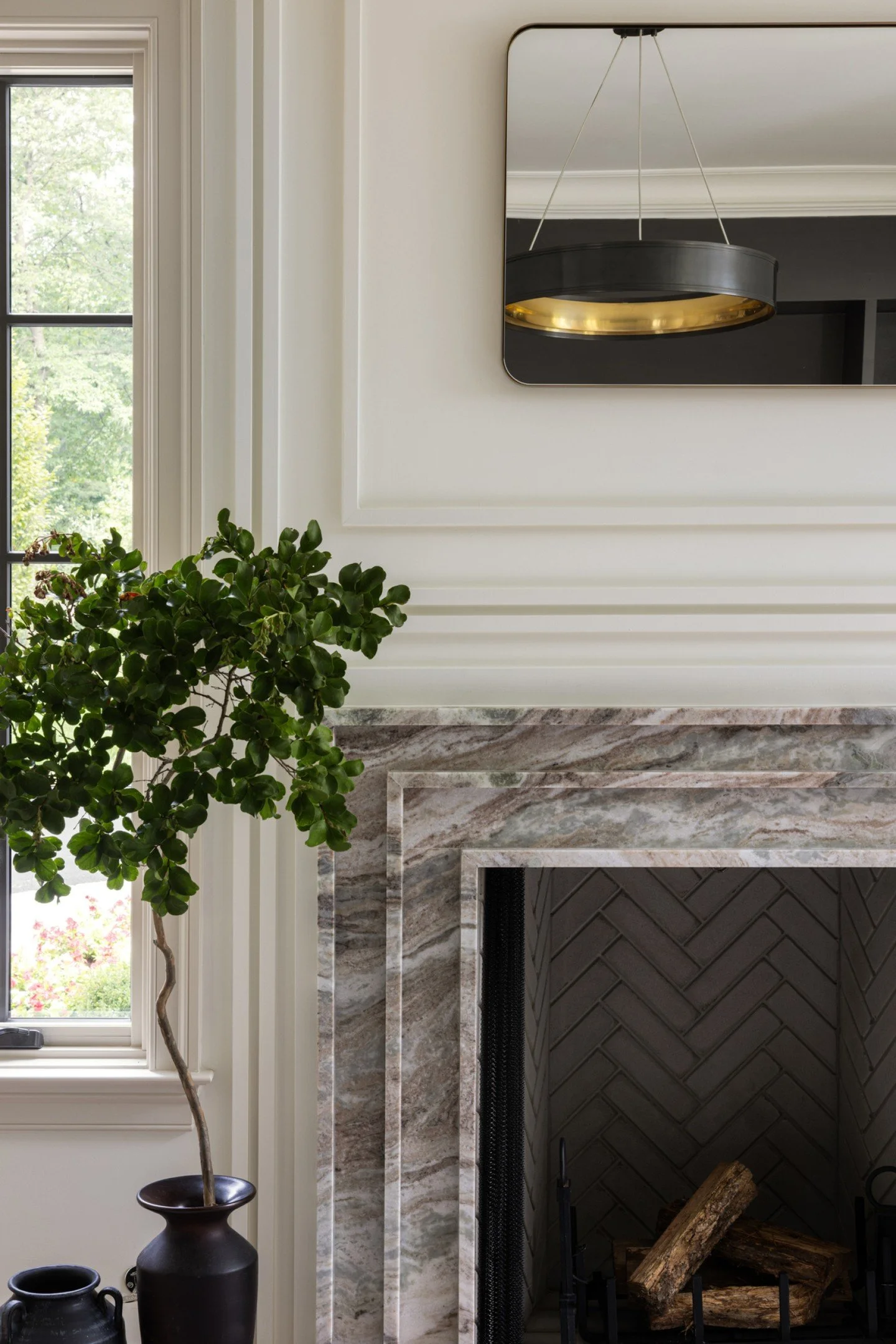 Timeless interiors shine even brighter during the holidays. Soft textures, natural honed materials, and warm color tones create the perfect backdrop for celebrating the season.  Whether it&rsquo;s fireside mornings, cozy evenings in the kitchen, or l