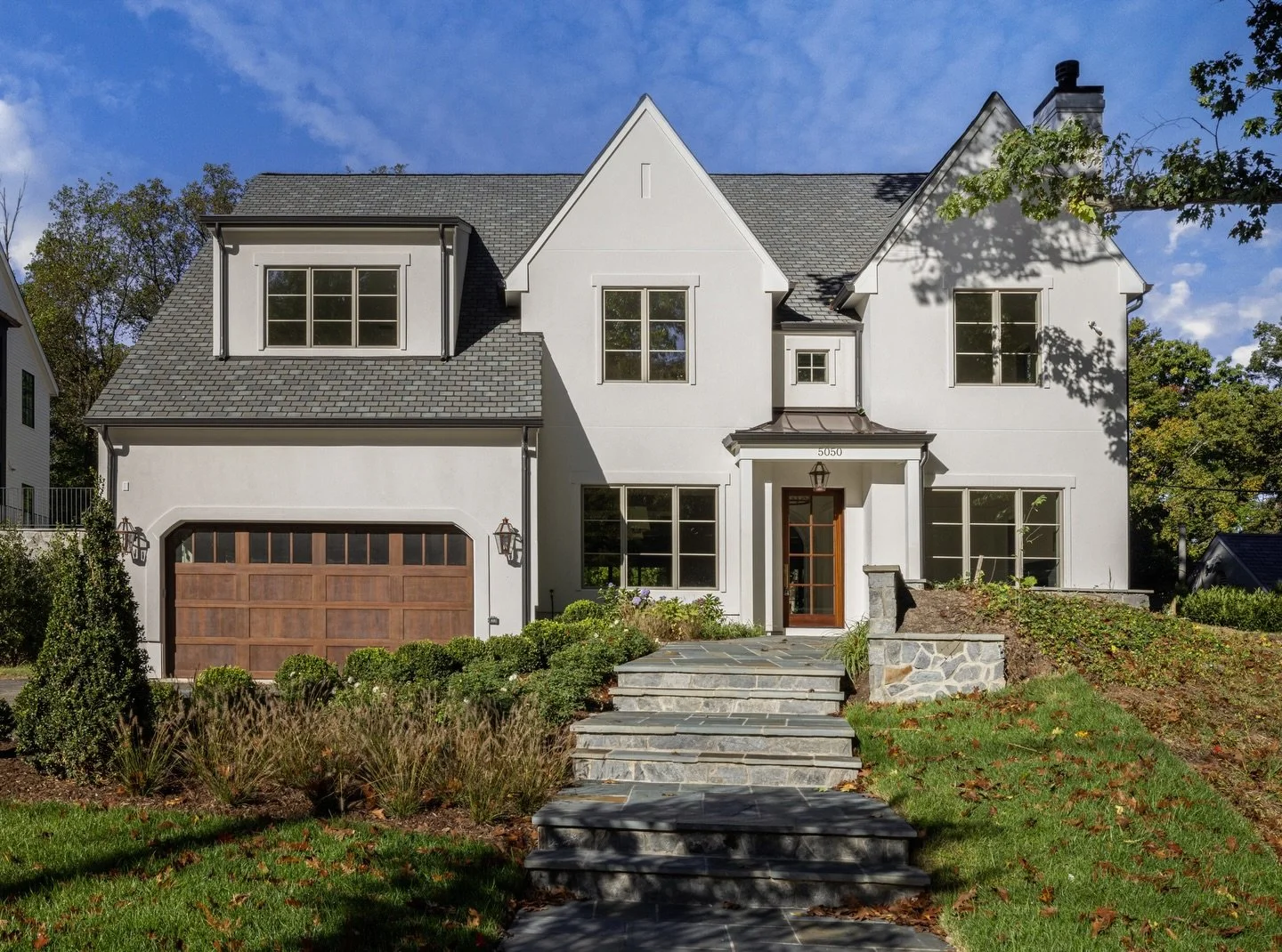 A home that knows how to gather.

From the kitchen to the living room, every space is meant to be lived in and loved.

Tell us your favorite!

Builder: @brusharborhomes
Photos: @jennverrierphoto
Cabinetry: @studio37cabinetry
.
.
.
#WellhouseAndCo #In