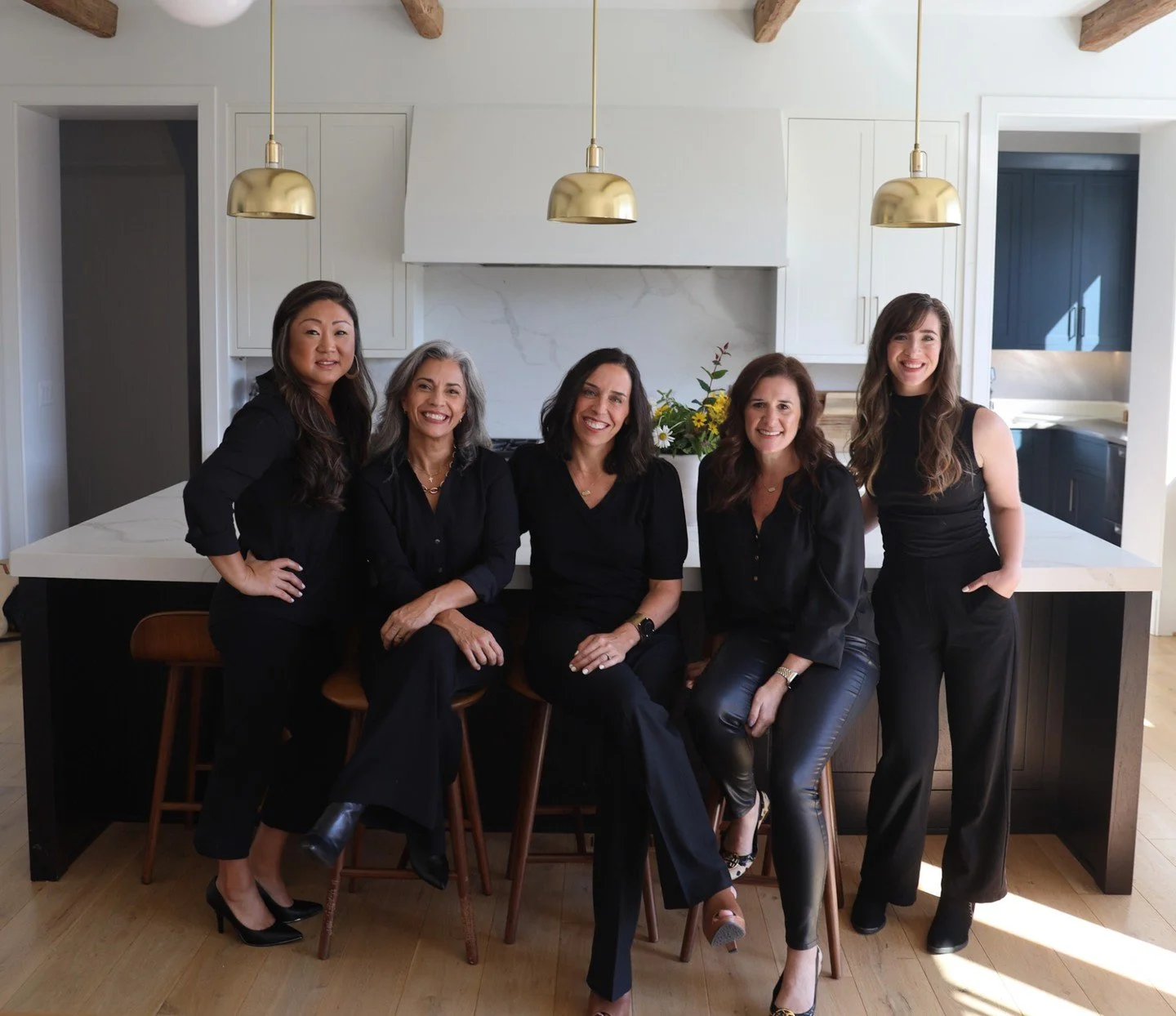 The faces behind the floor plans, fabric samples, and way too many paint swatches.

Designing homes we love is even better when we get to do it together. Grateful for this talented (and very fun) team.🤍
.
.
.
#WellhouseAndCo #DesignTeam #StudioLife 