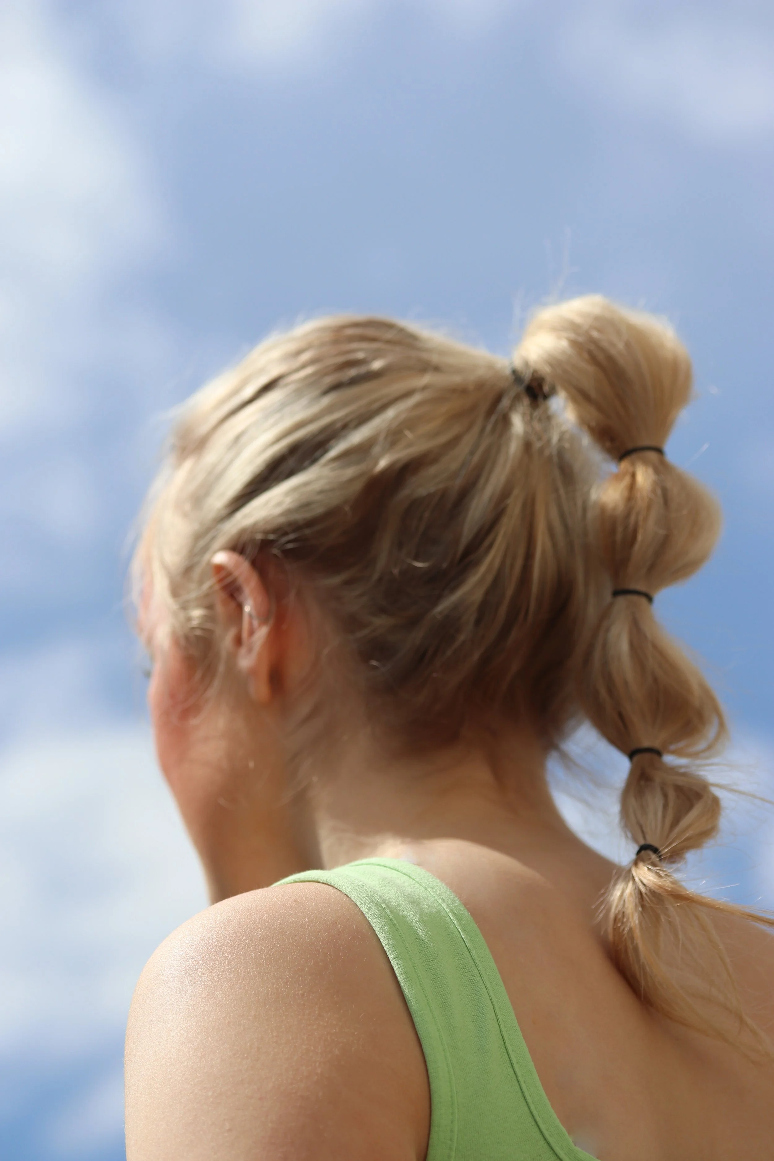 040523Abi Doorstep_8.jpg