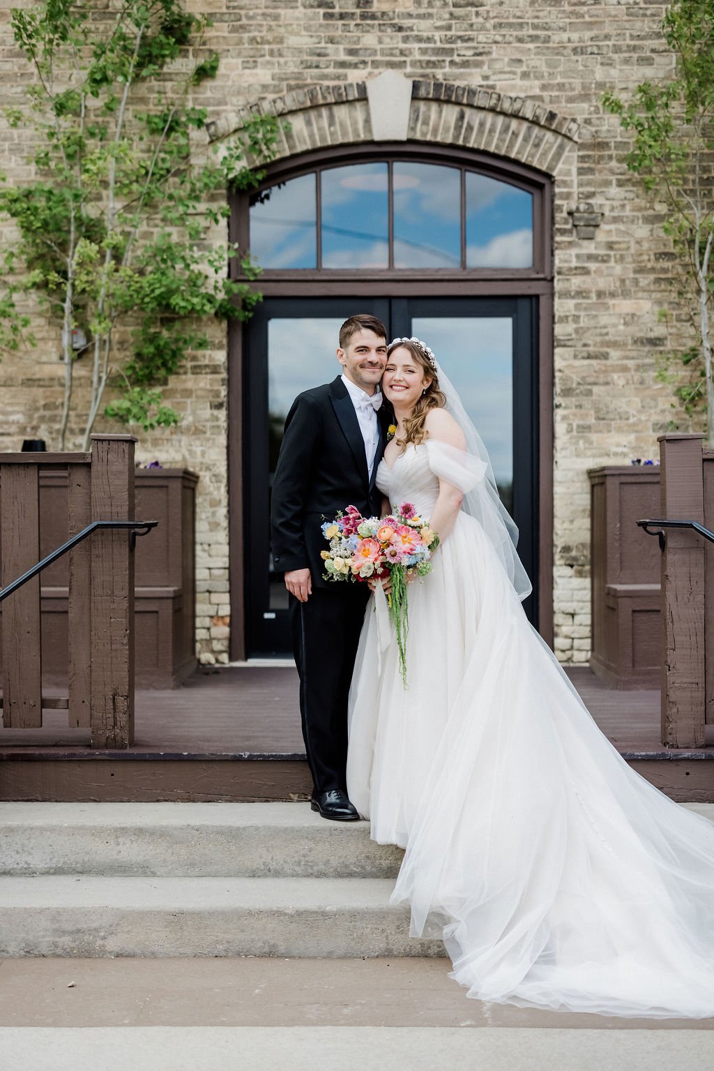 A Season in Bloom: Spring Weddings at The Lageret