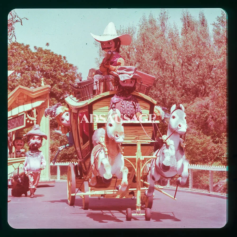 Vintage Disneyland - America on Parade 