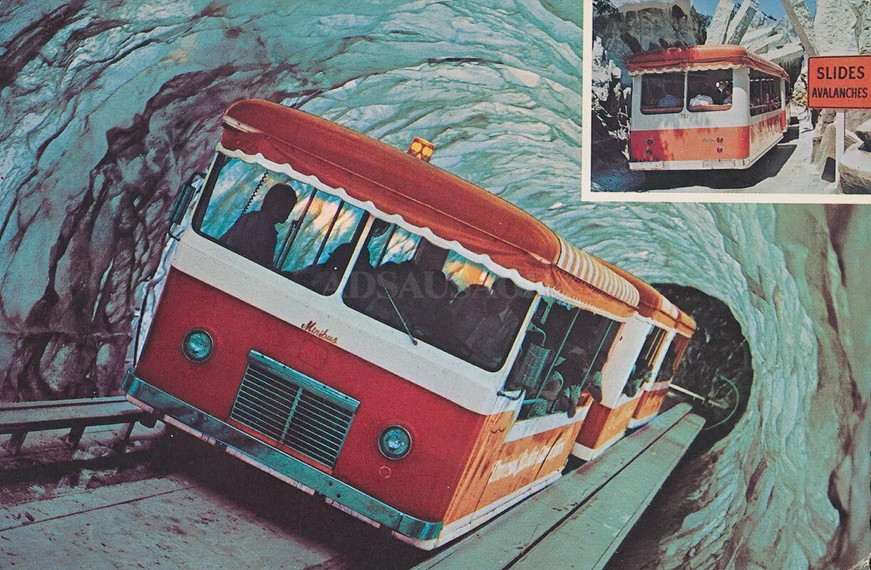 Vintage postcard of Universal Studios 