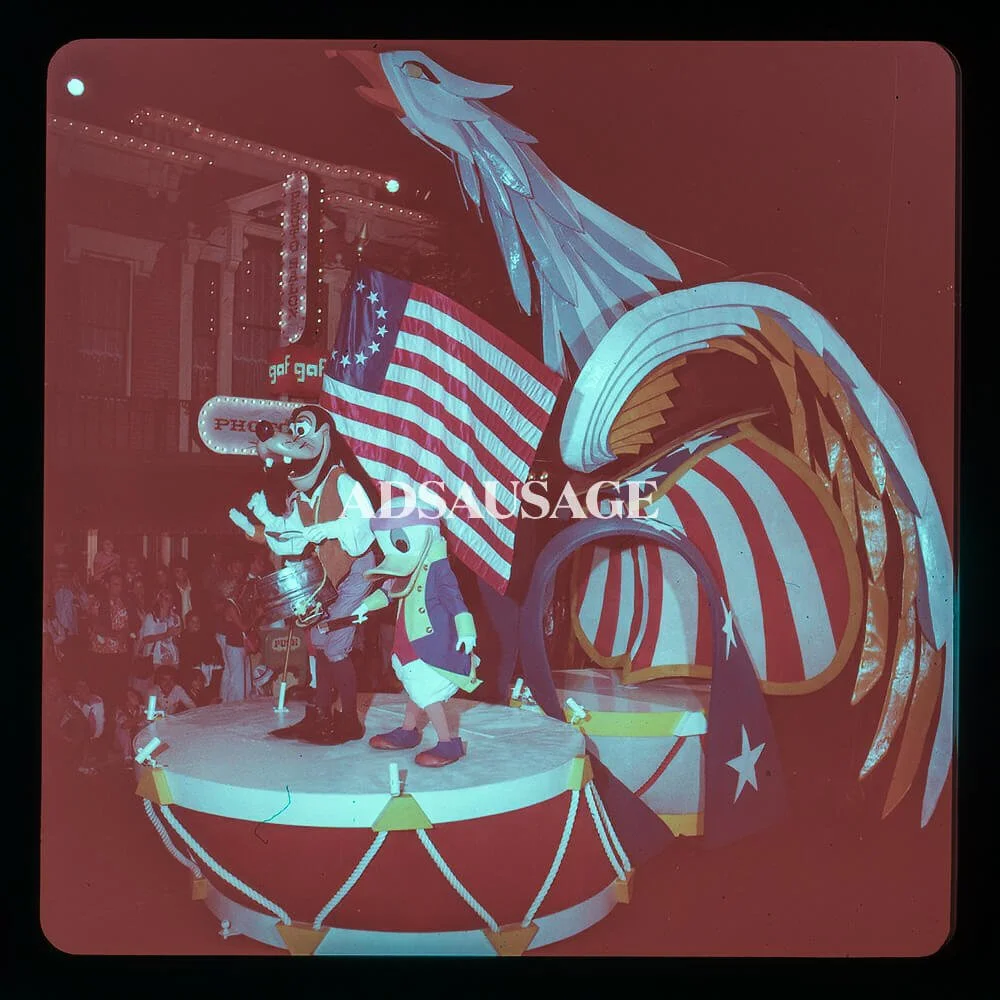 Vintage Disneyland - America on Parade 