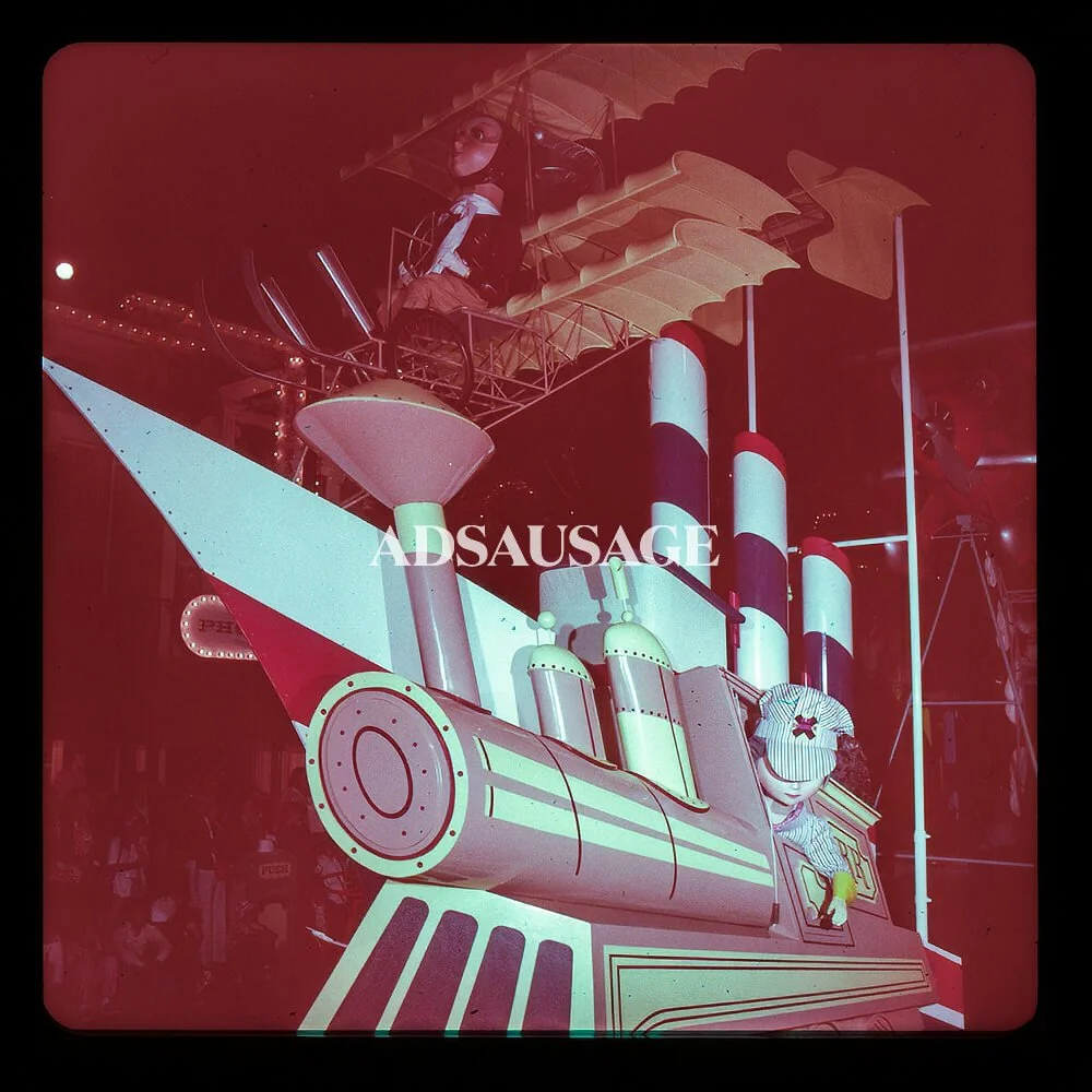 Vintage Disneyland - America on Parade 