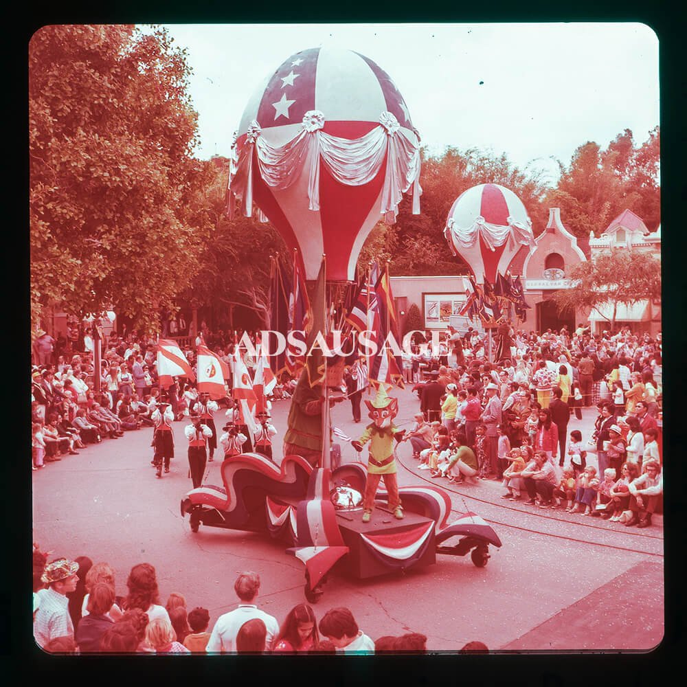Vintage Disneyland - America on Parade 
