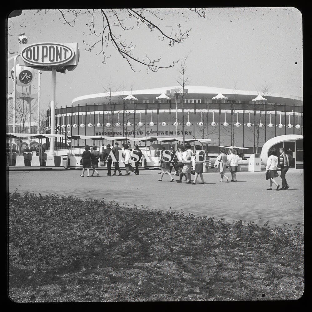 Du Pont Pavilion