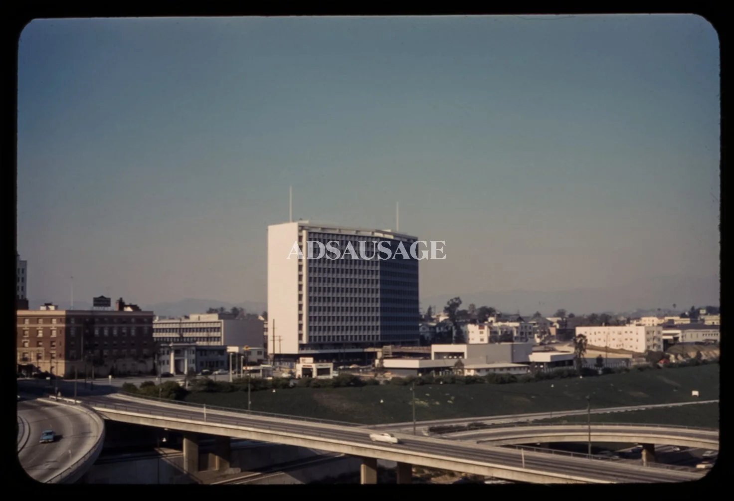 Union Oil Bldg, 1958