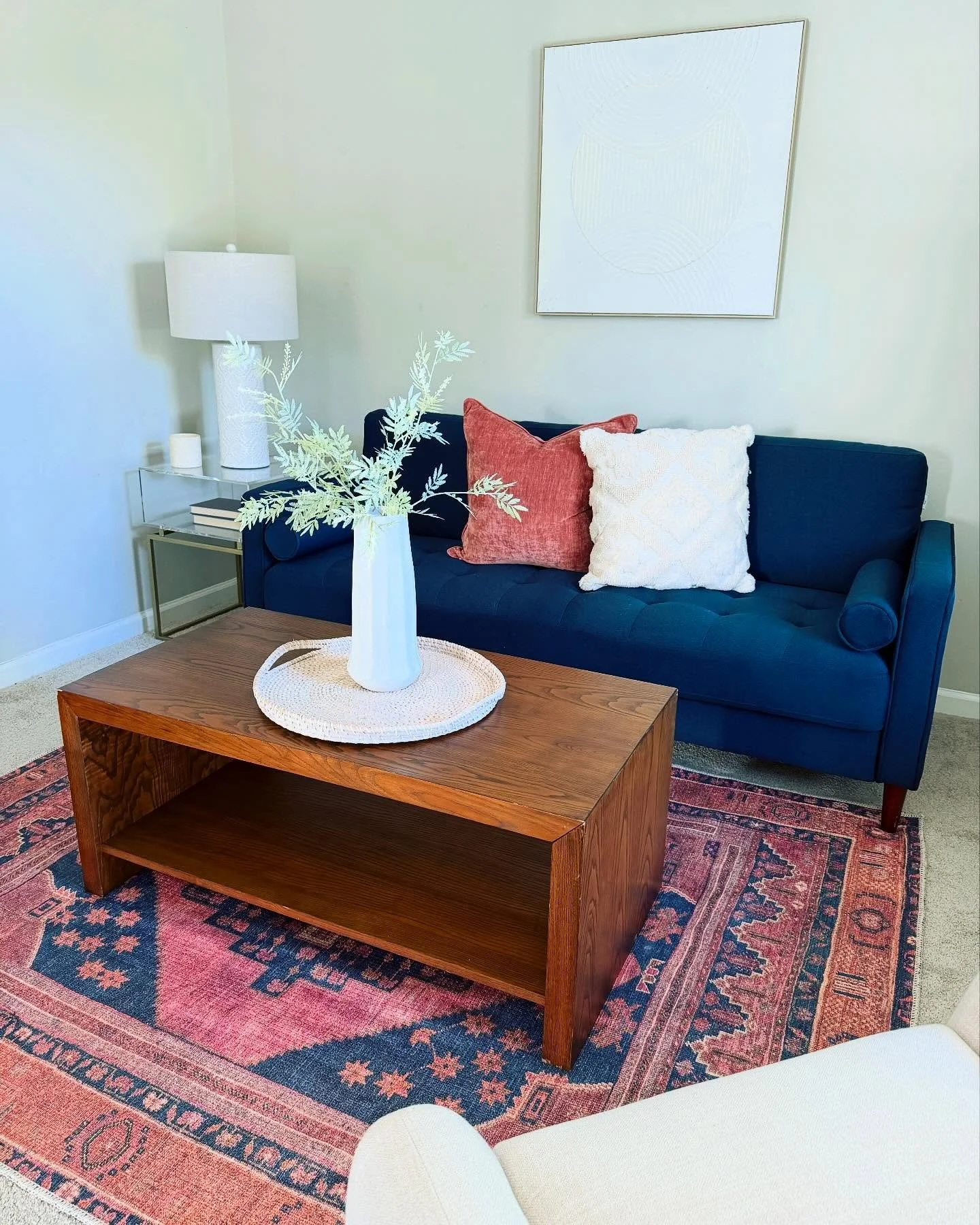 Pink + blue = 🥰

#homedecor #interiorstyling #interiorstylist #homestaging #interiordesign