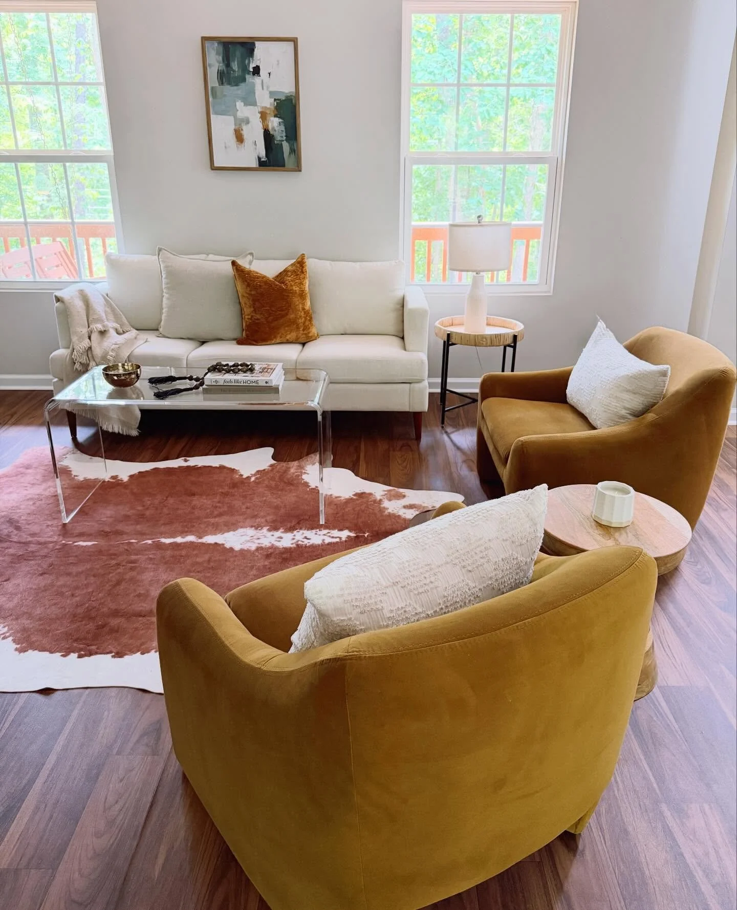 We love a good animal print.

#animalprint #homestaging #interiorstylist #nteriorstyling #interiordesign