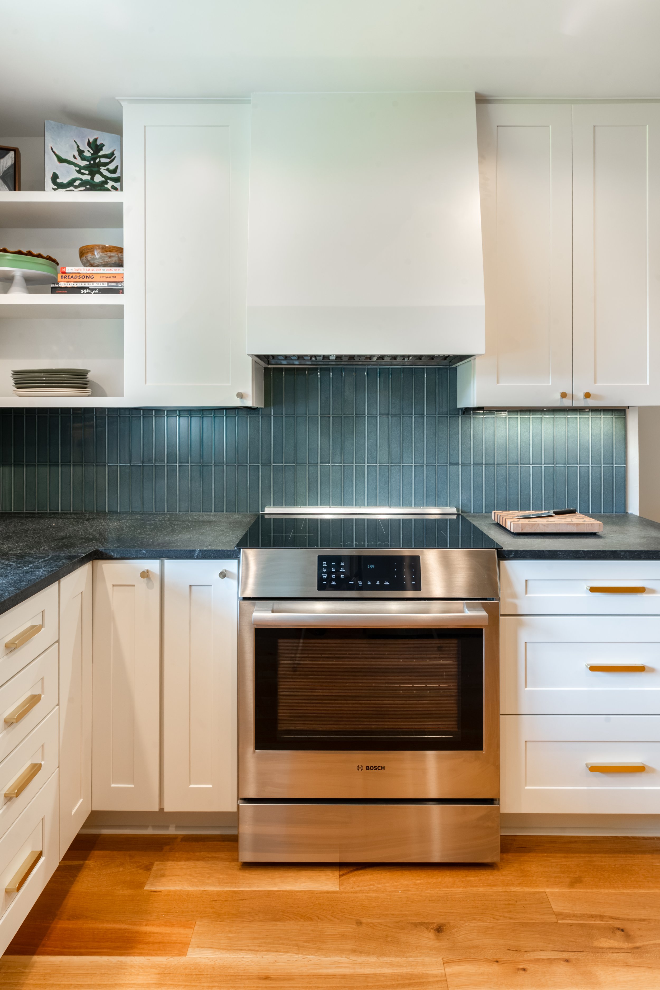ERI-Fix-It-YellowKitchen-6.jpg