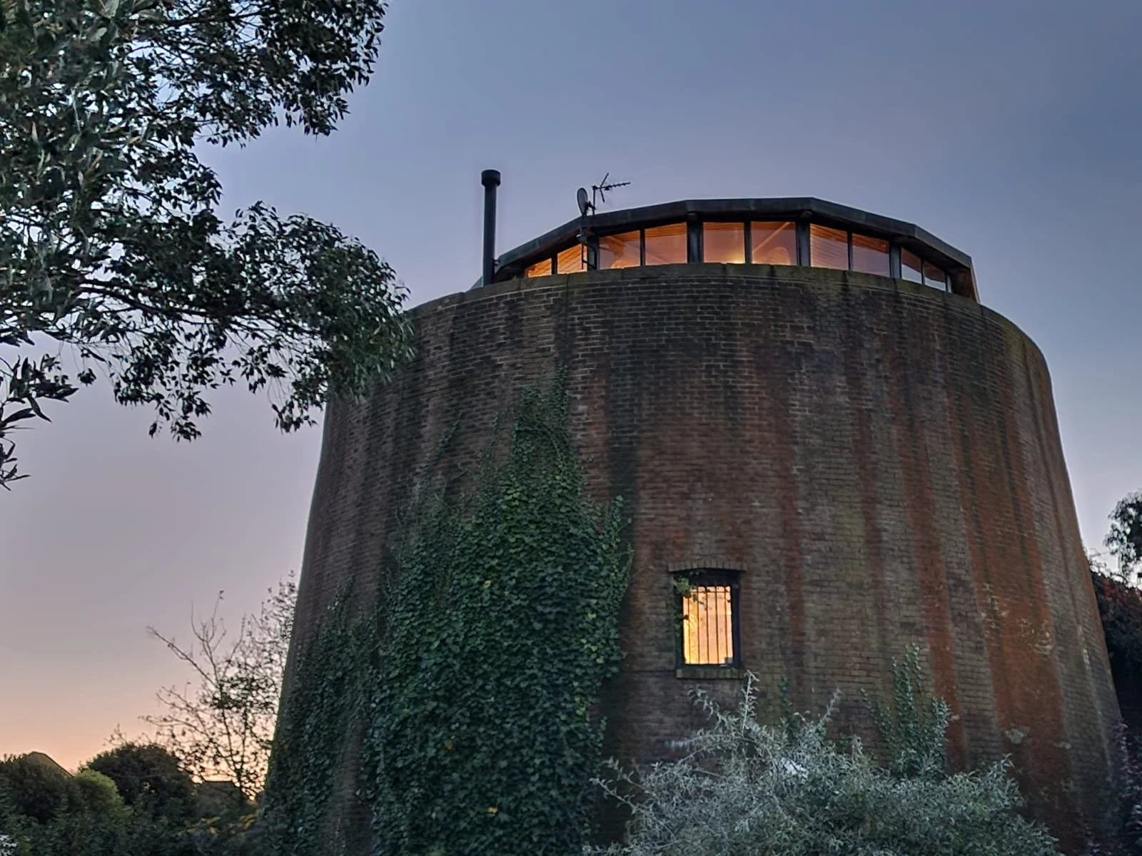 WhatsApp Image 2024-10-26 at 13.32.25.jpeg