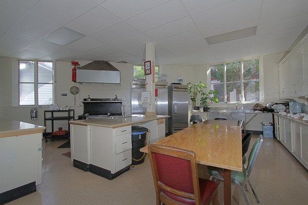 ashp_hall_kitchen.jpg