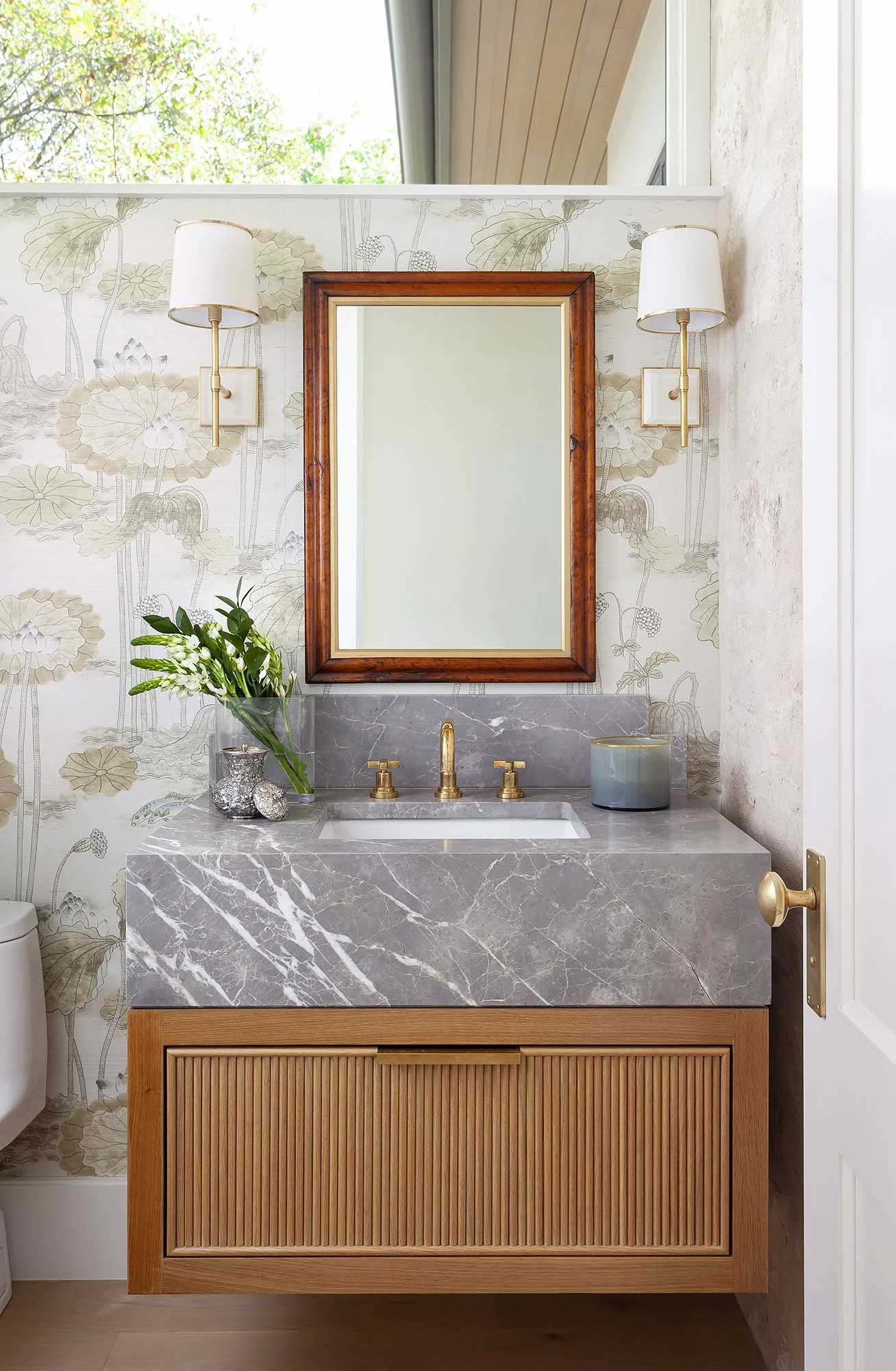 Powder Room.jpg