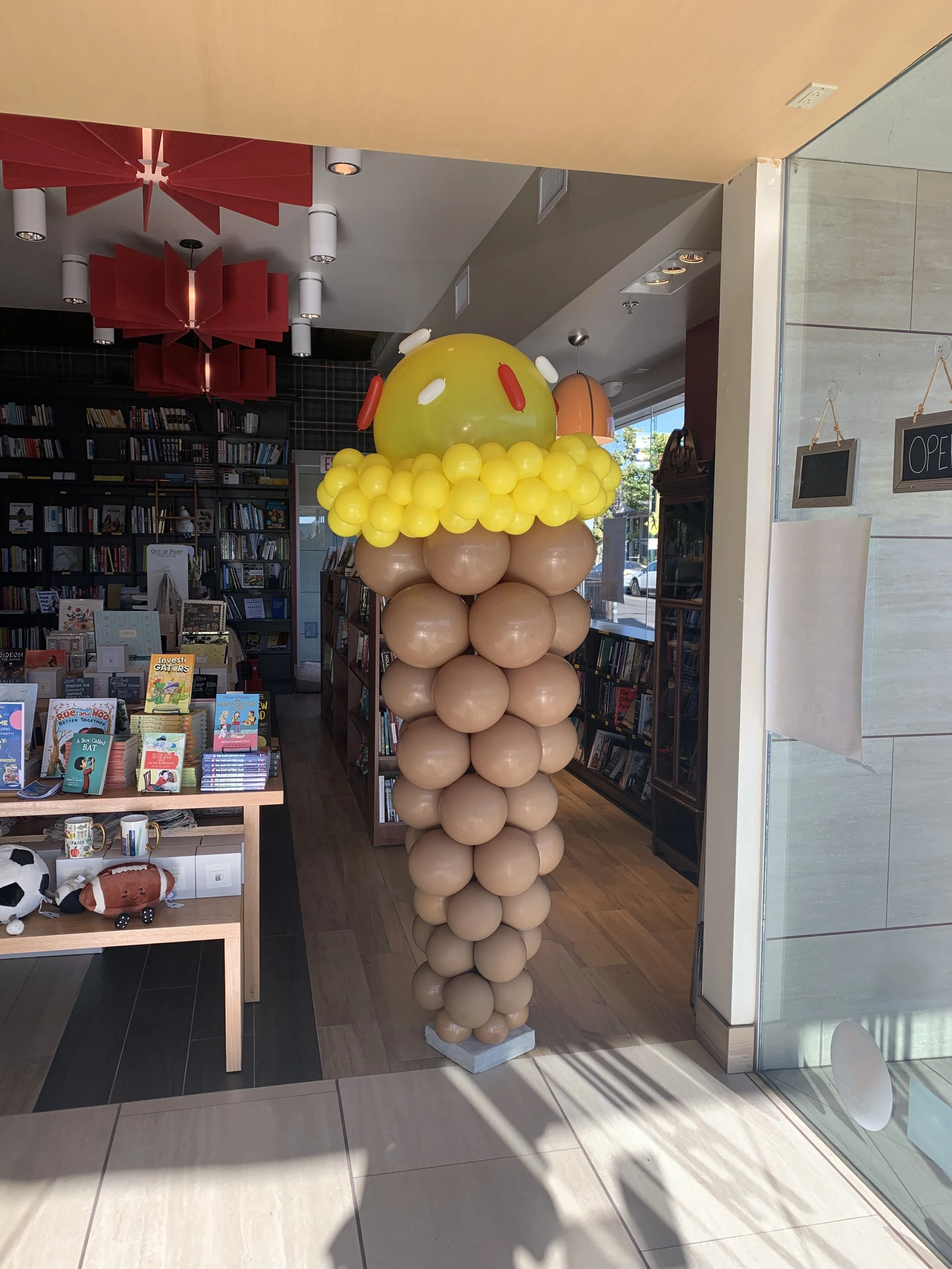 Ice Cream Cone Balloon 2 .jpeg