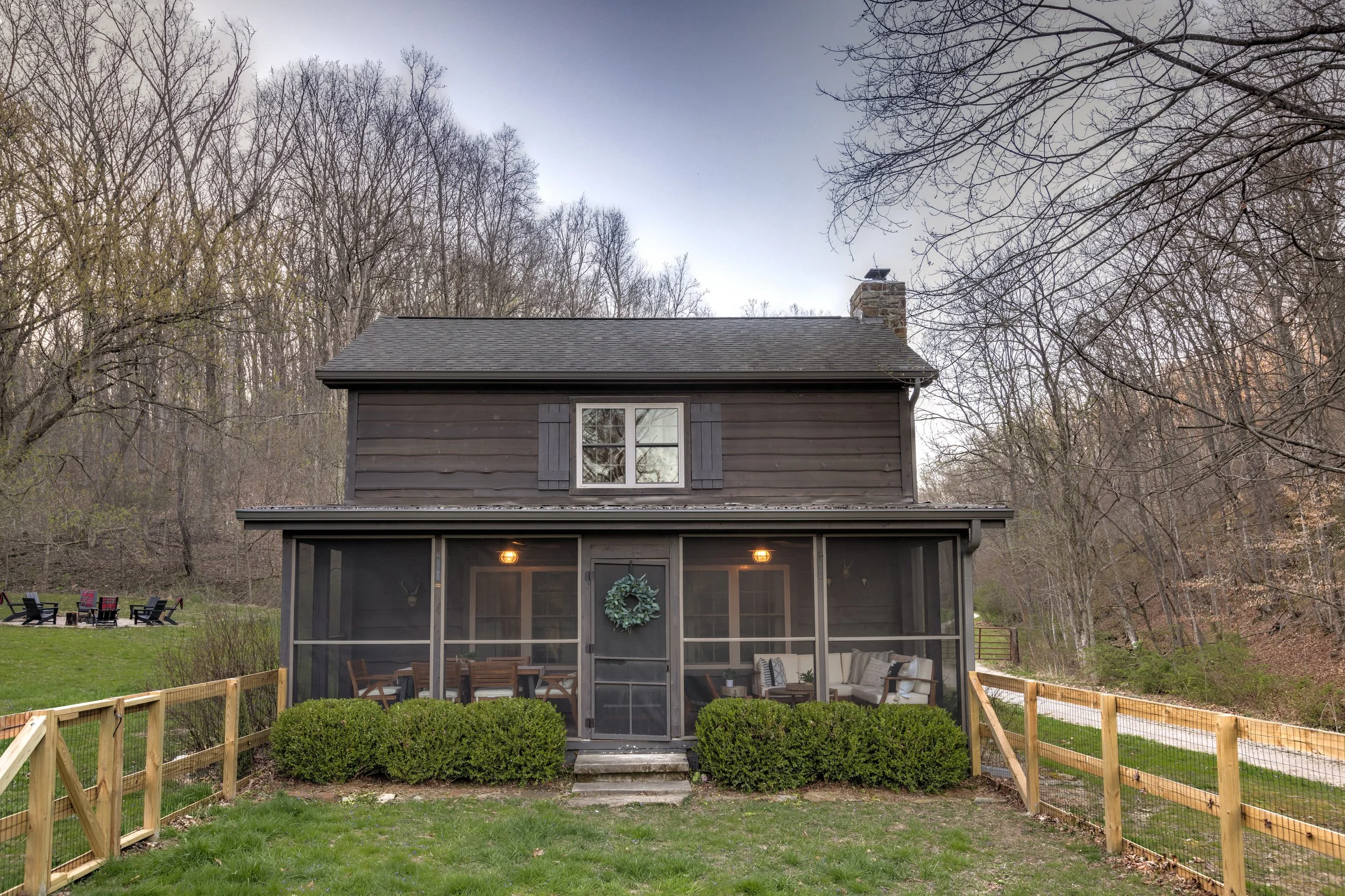 DETAILS AND AMENITIES — Brooks Run Cabin