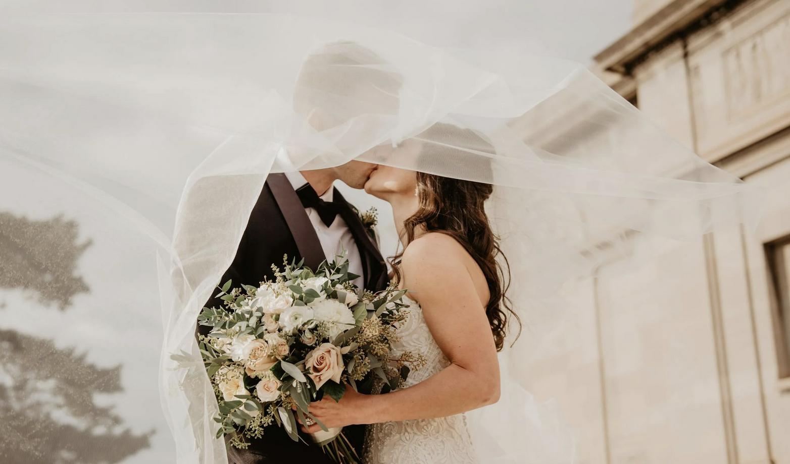 Say “I Do!” to a Memorable Wedding With These Four Feng Shui Tips