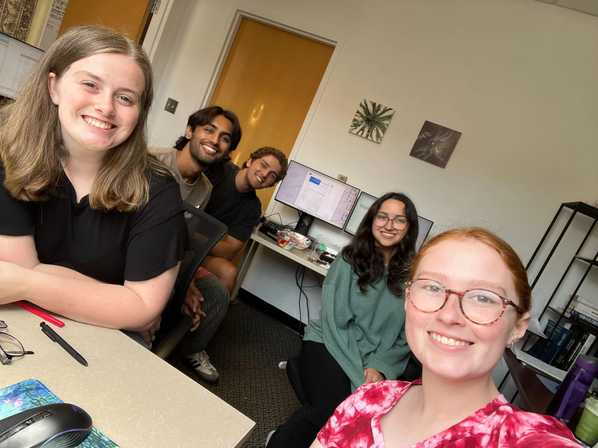 Lauren, Shyam, Danny, Jessie, and Zoe in lab!